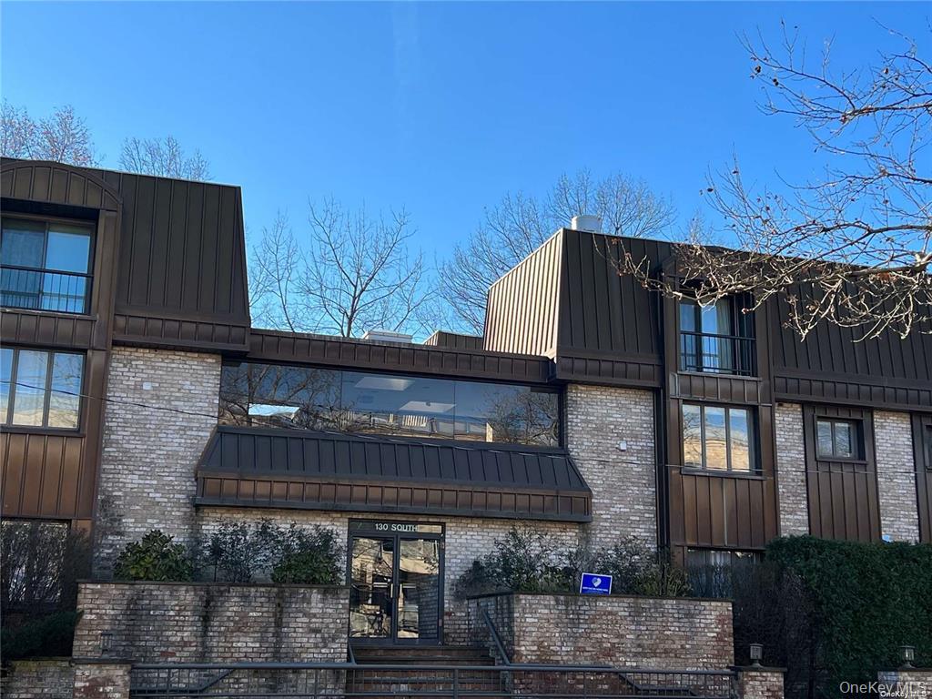 #3 photo, 130 S Middle Neck Road, Great Neck , NY 11021