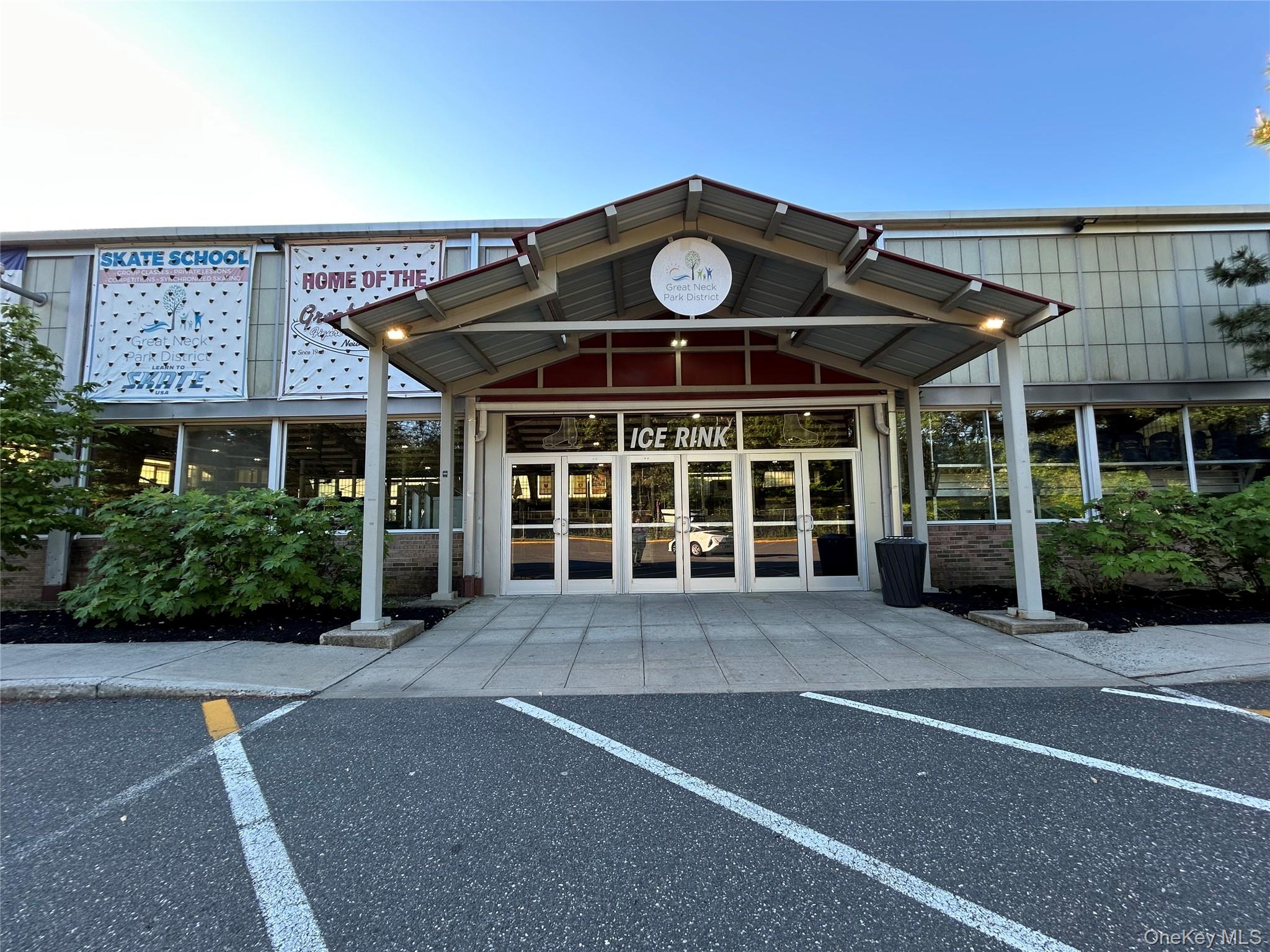 #18 photo, 7 Terrace Circle, Great Neck , NY 11021