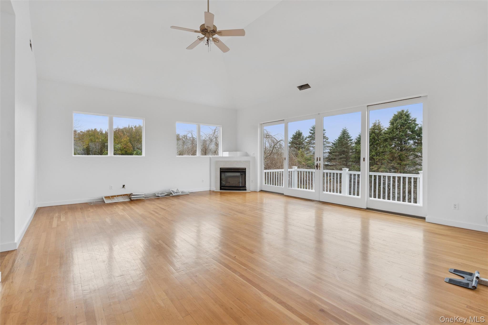 #9 photo, 83 Prospect Hill Lane, सफ़ोक काउंटी Montauk , NY 11954