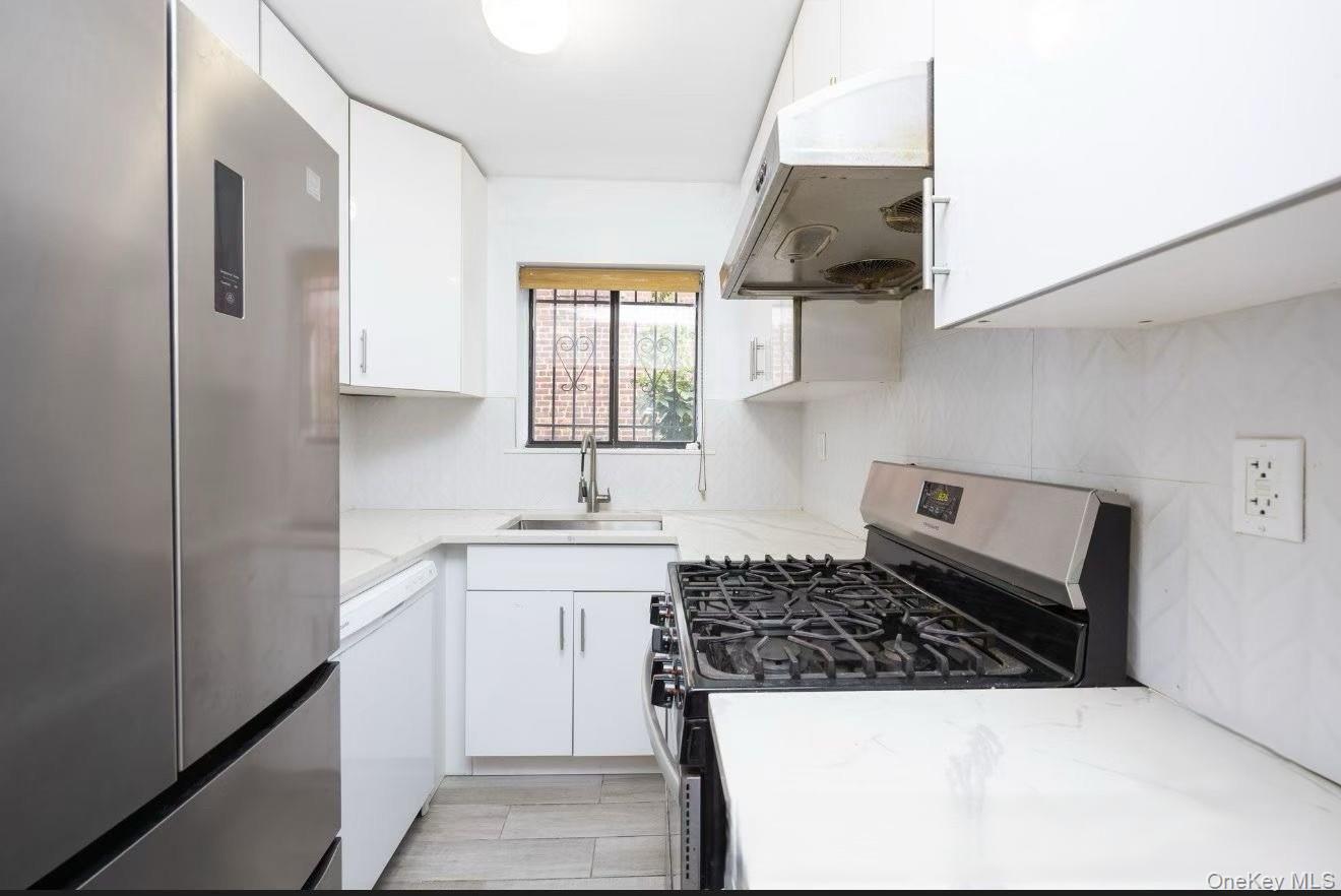 #3 photo, 541 Logan Avenue, 브롱크스 Bronx , NY 10465