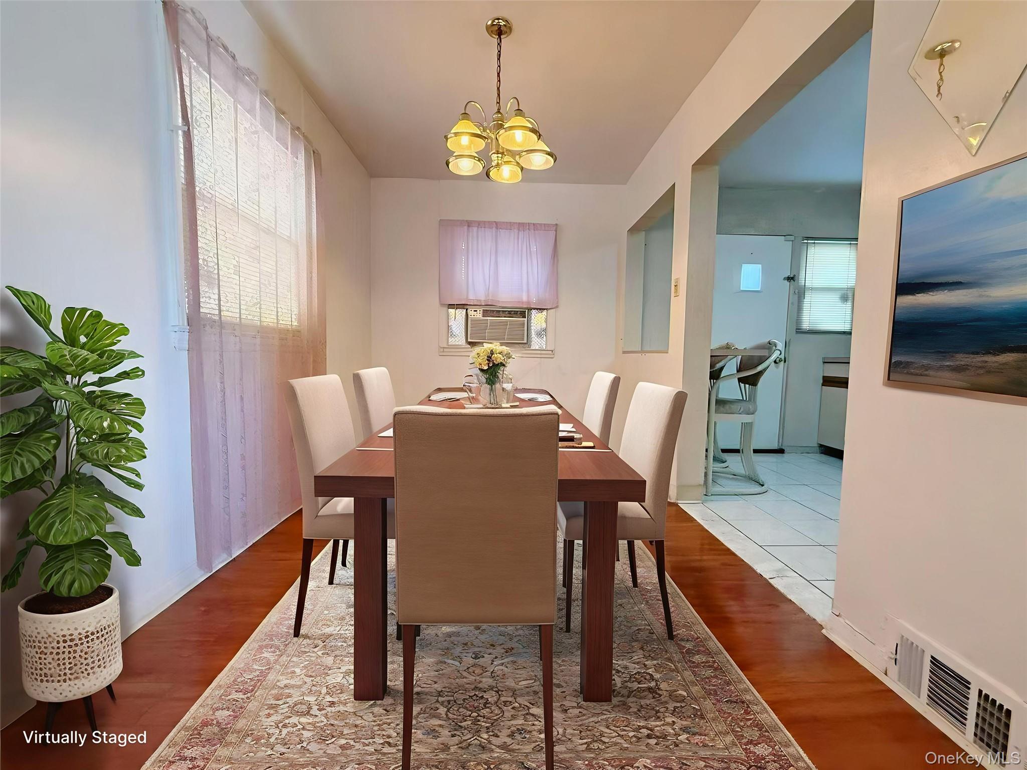 #5 photo, 69 Glenmore Avenue, מחוז נסאו Hempstead , NY 11550