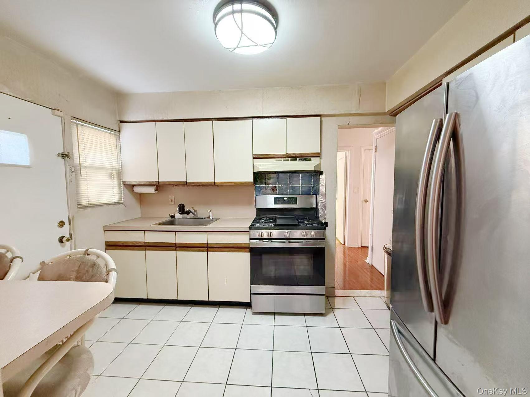 #7 photo, 69 Glenmore Avenue, מחוז נסאו Hempstead , NY 11550