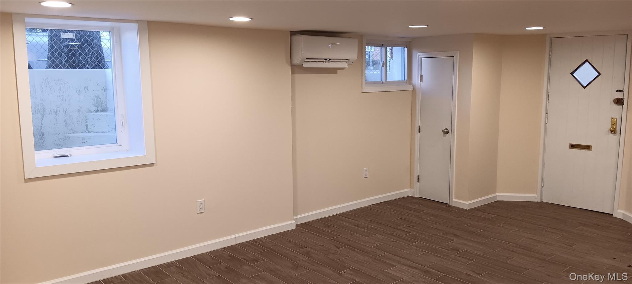 #3 photo, 14149 70th Road, Kew Garden Hills , NY 11367