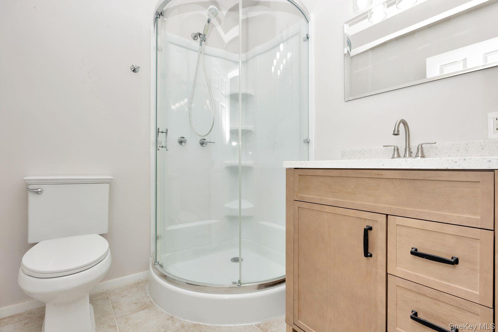 #18 photo, 259 Harrison Avenue, سوفولك Miller Place , NY 11764