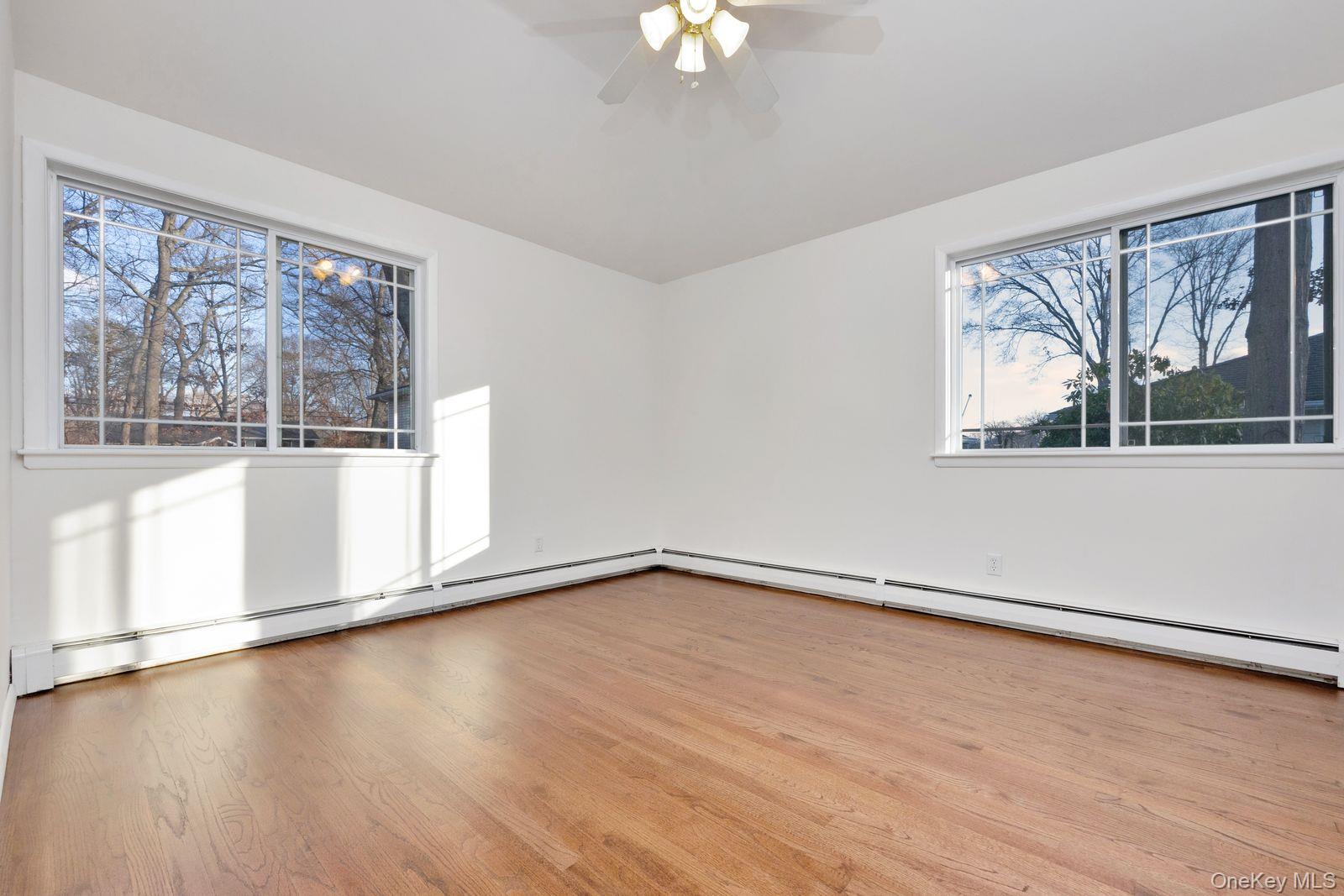 #20 photo, 259 Harrison Avenue, سوفولك Miller Place , NY 11764