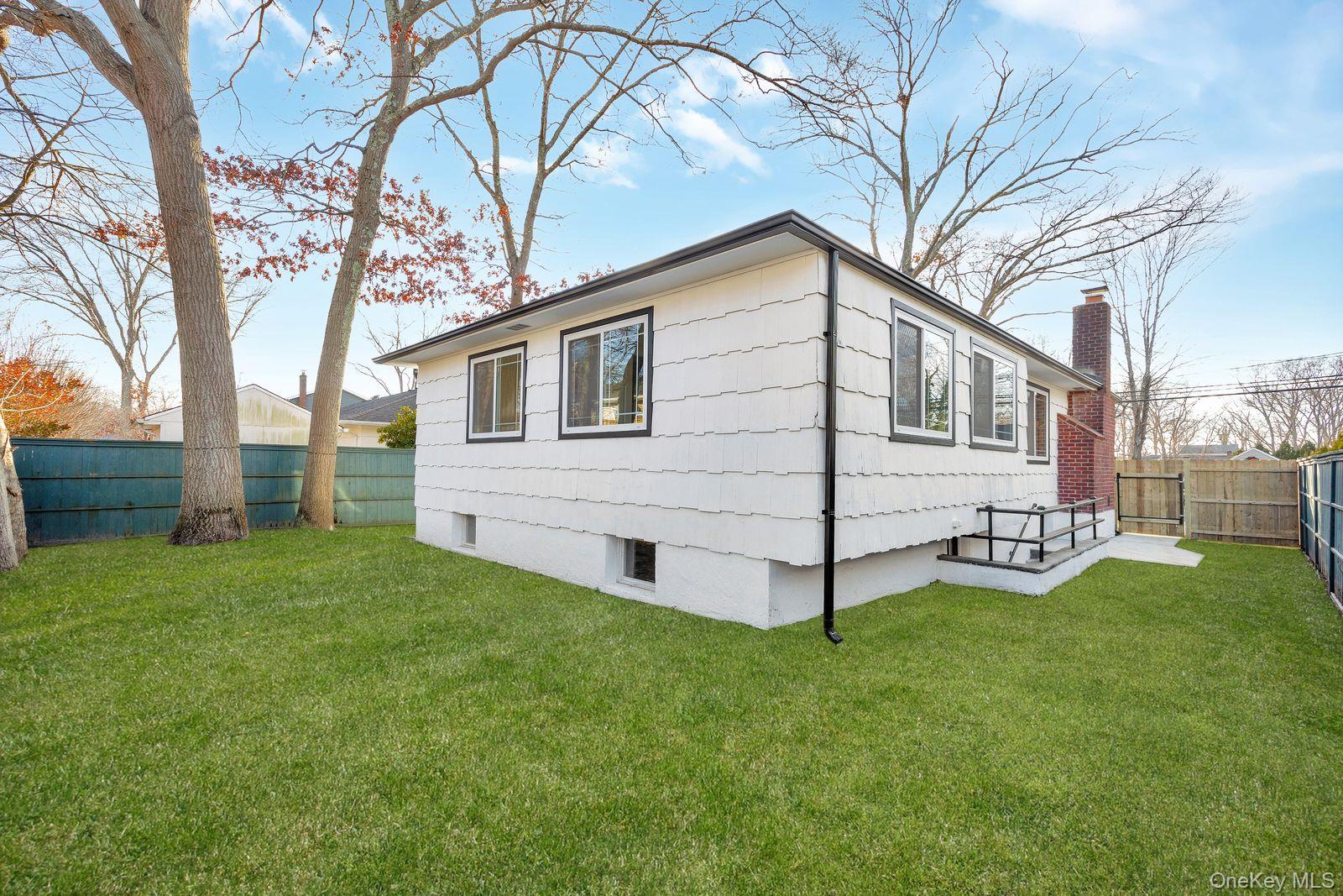 #7 photo, 259 Harrison Avenue, سوفولك Miller Place , NY 11764