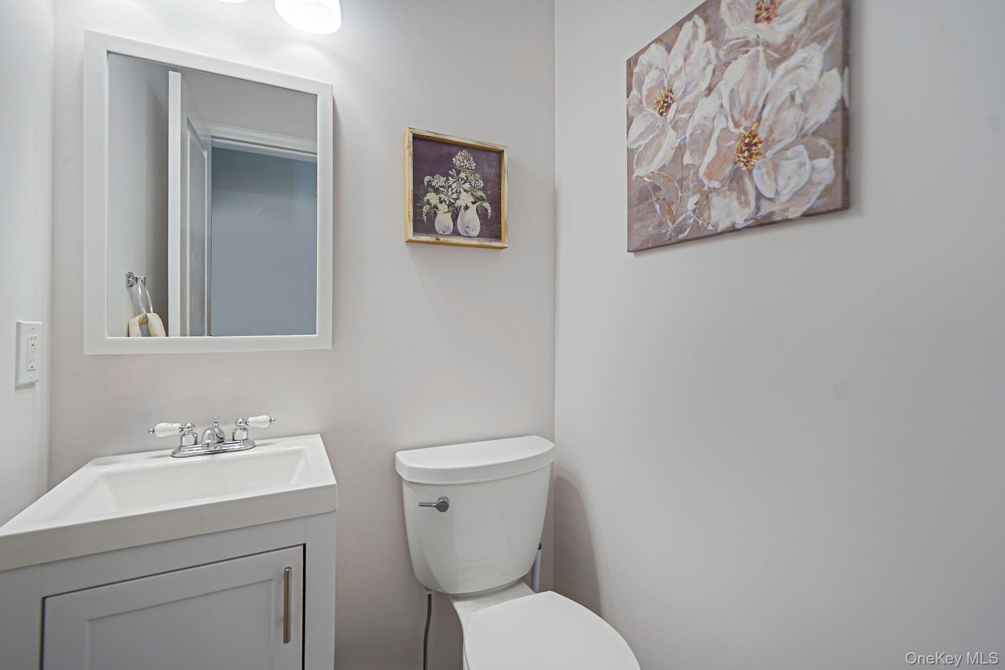 #17 photo, 194 Oxhead Road, מחוז סאפוק Centereach , NY 11720