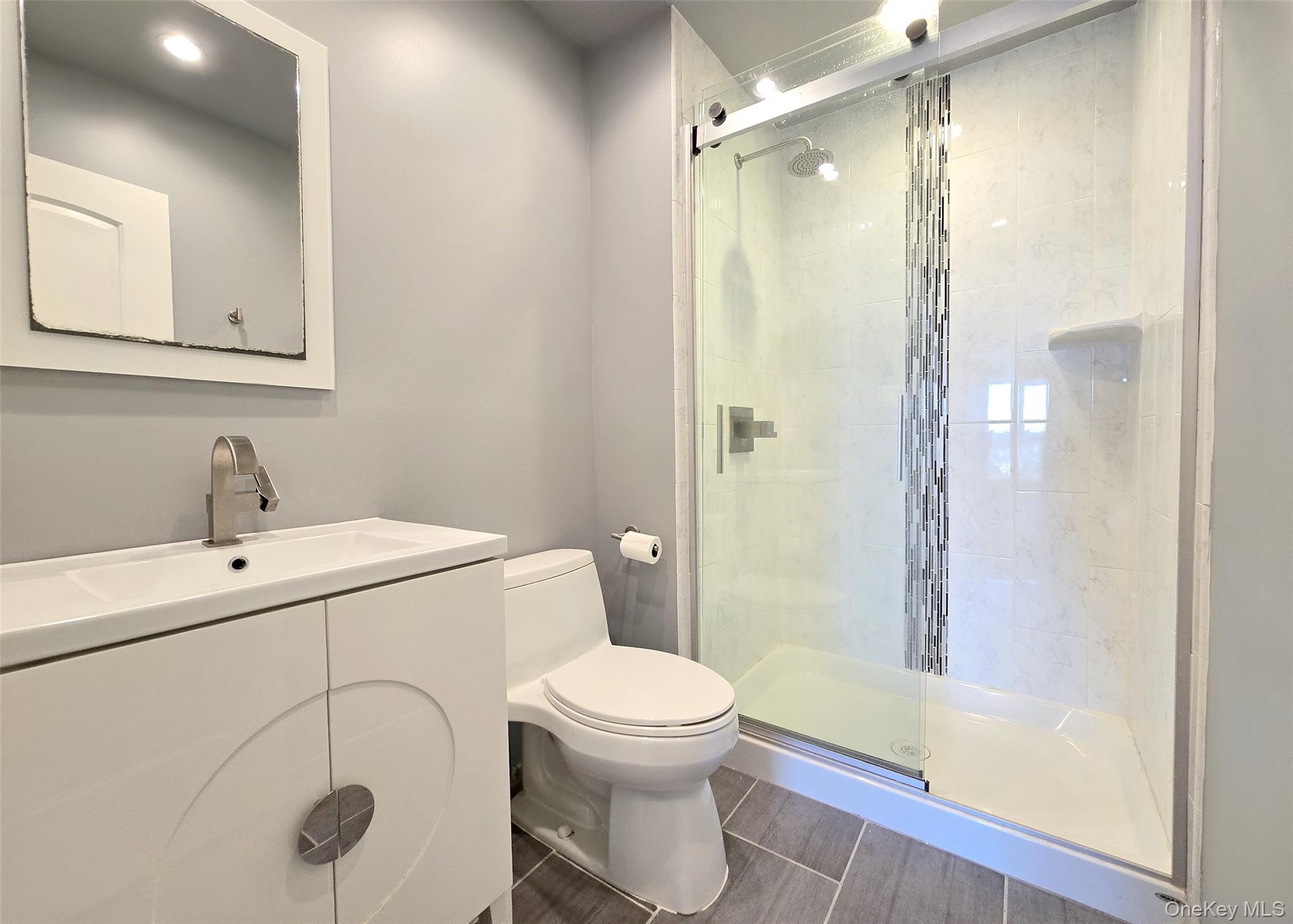 #14 photo, 47 Anchor Street, नासाउ काउंटी Freeport , NY 11520