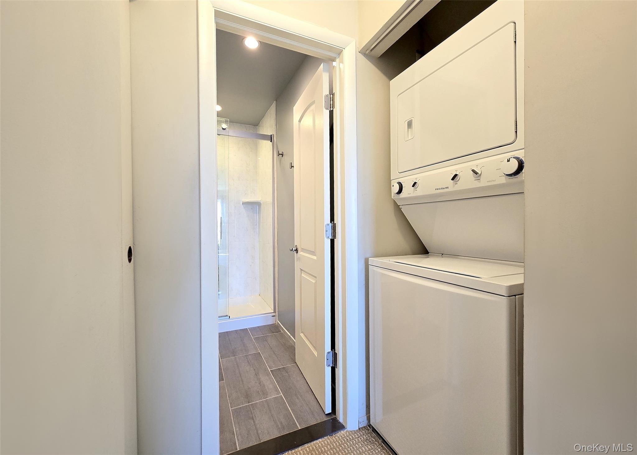 #15 photo, 47 Anchor Street, नासाउ काउंटी Freeport , NY 11520