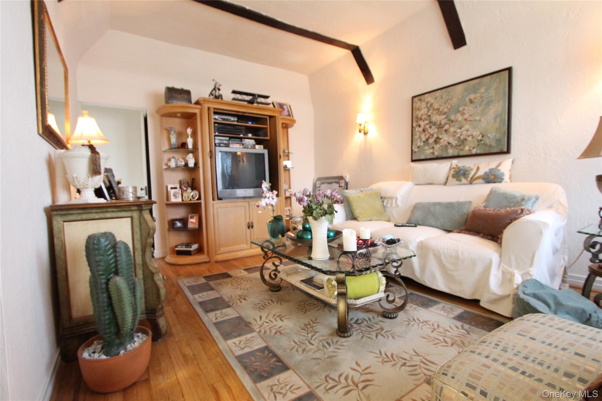 #3 photo, 133-28 86th Street, Ozone Park , NY 11417