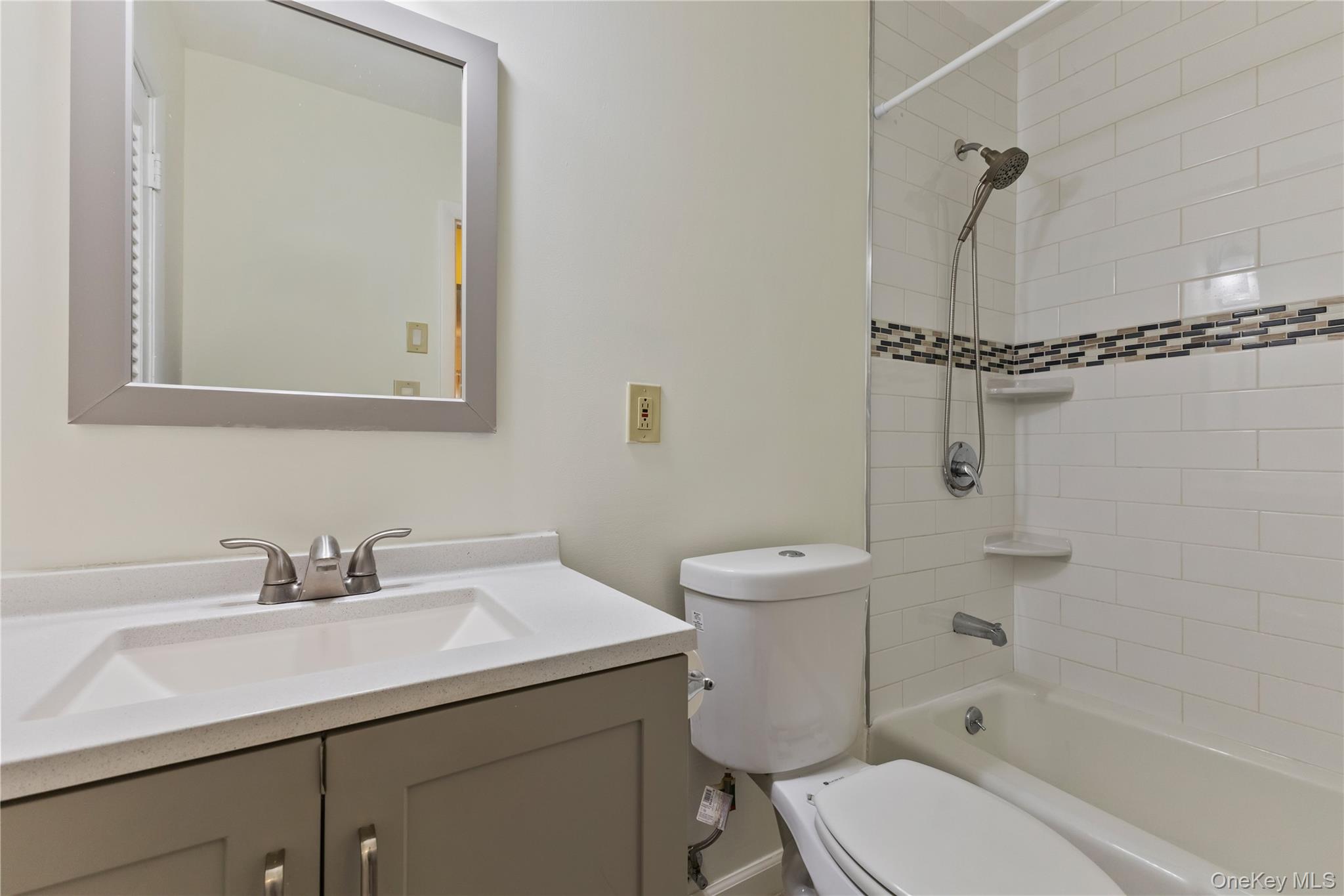 #18 photo, 8 N James Street, 纽约州 Peekskill , NY 10566