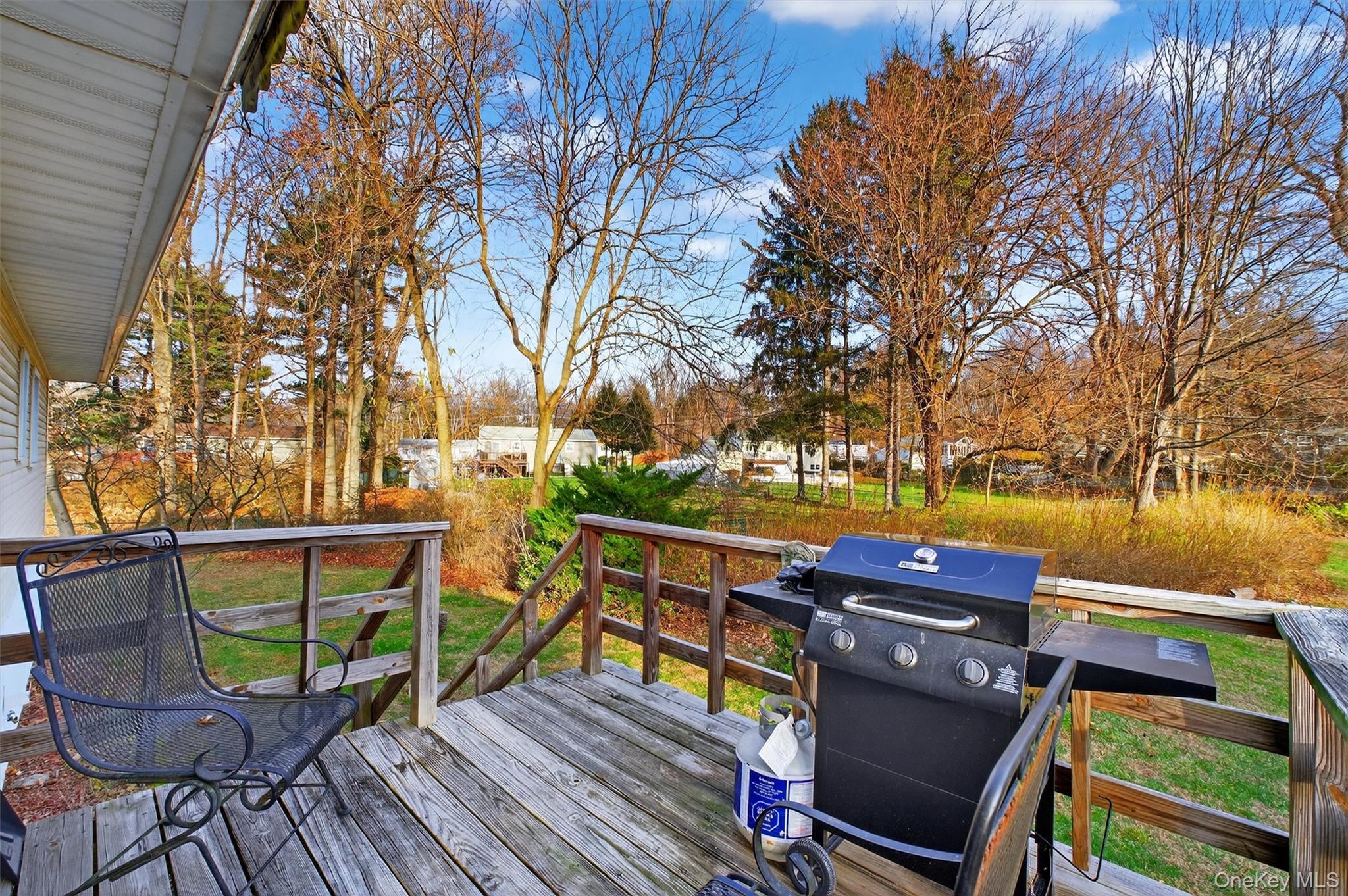 #18 photo, 12 Steinhaus Lane, 뉴욕주 Wappingers Falls , NY 12590