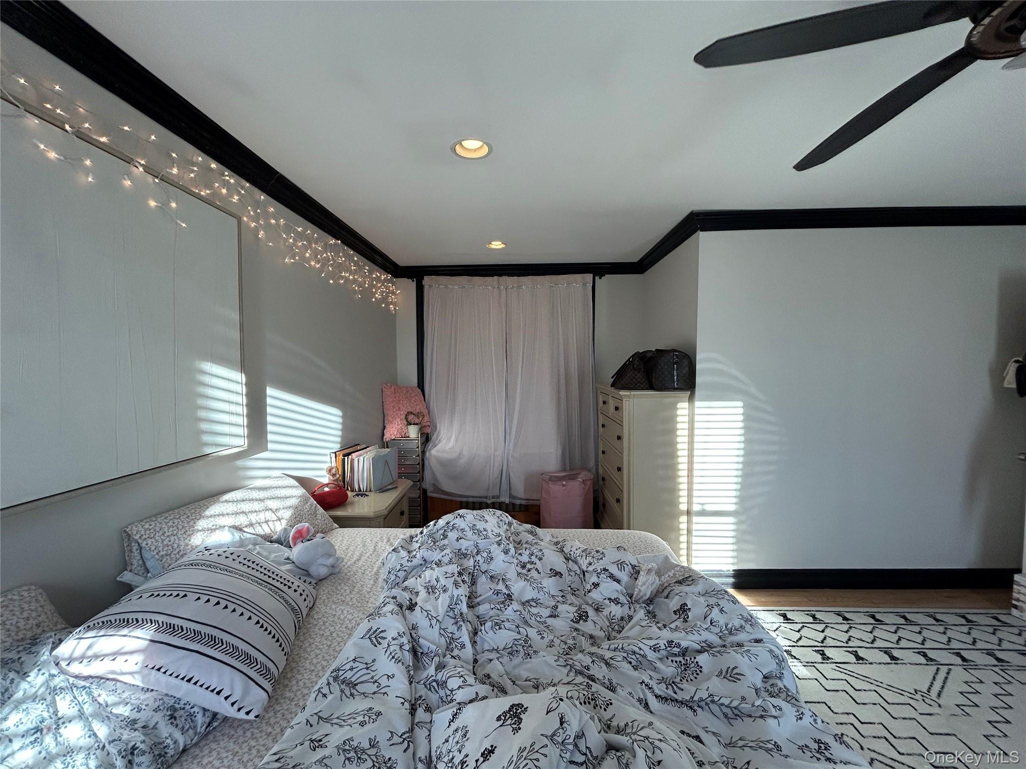 #4 photo, 1039 Calhoun Avenue, 브롱크스 Bronx , NY 10465