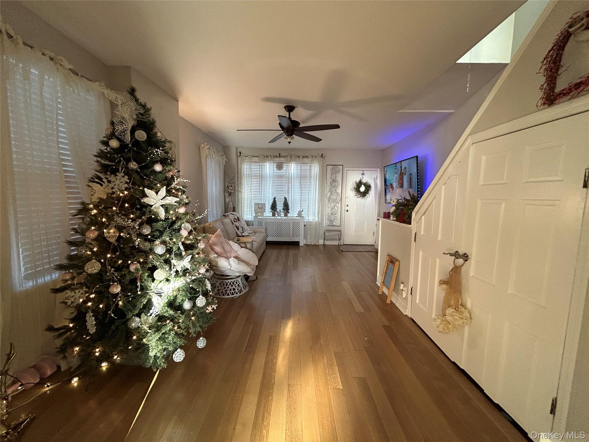 #9 photo, 1039 Calhoun Avenue, 브롱크스 Bronx , NY 10465