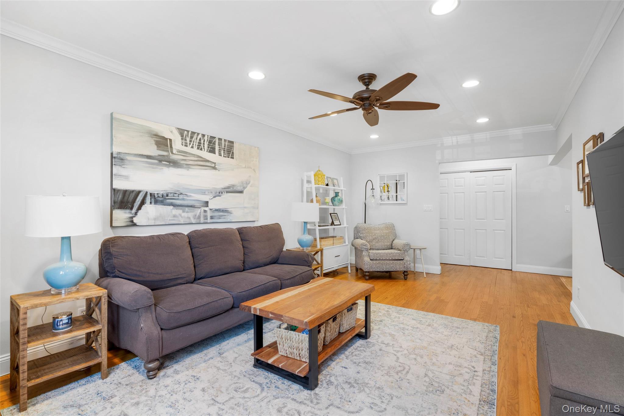 #4 photo, 704 Palmer Court, Mamaroneck , NY 10543