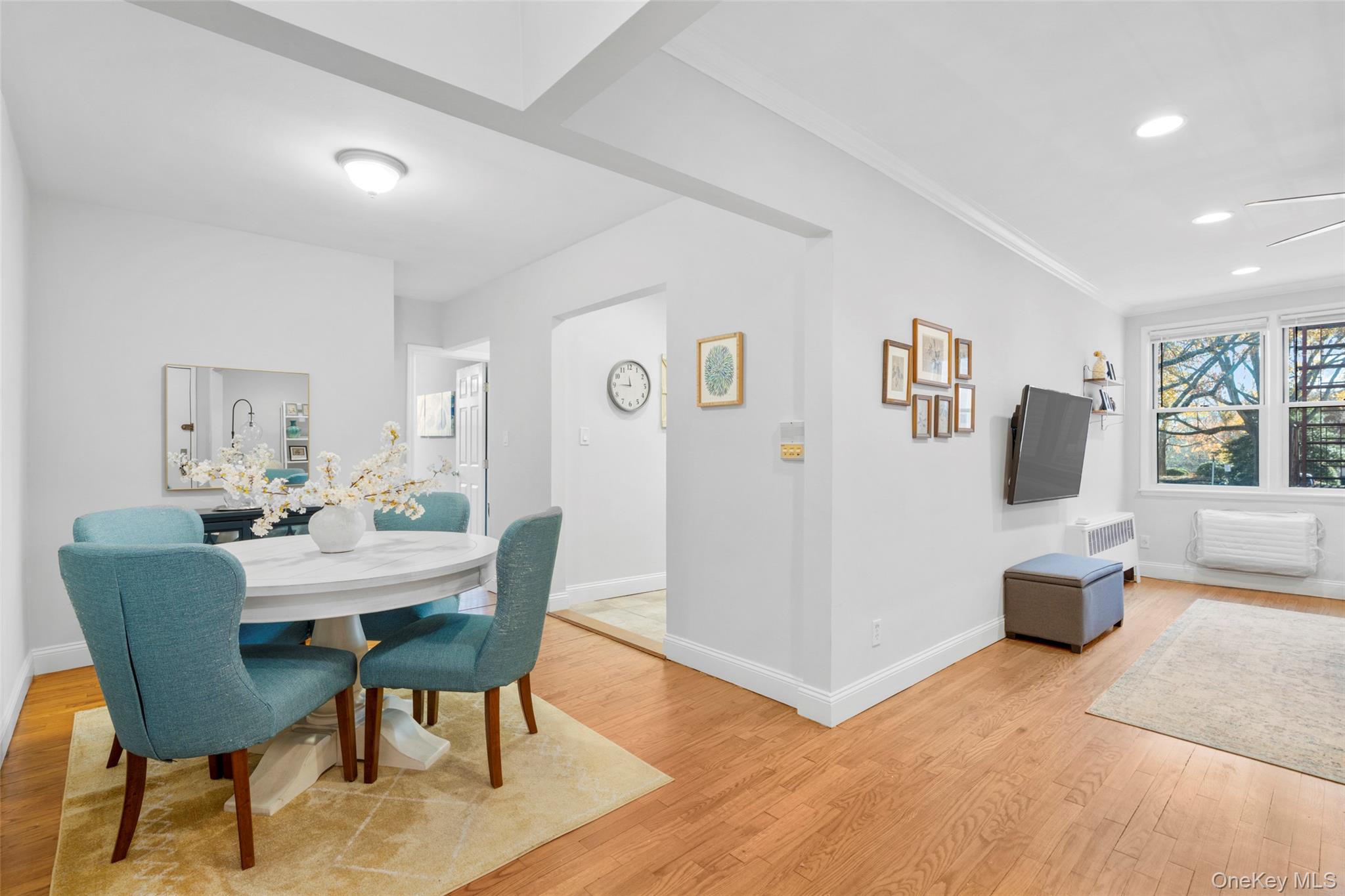 #6 photo, 704 Palmer Court, Mamaroneck , NY 10543