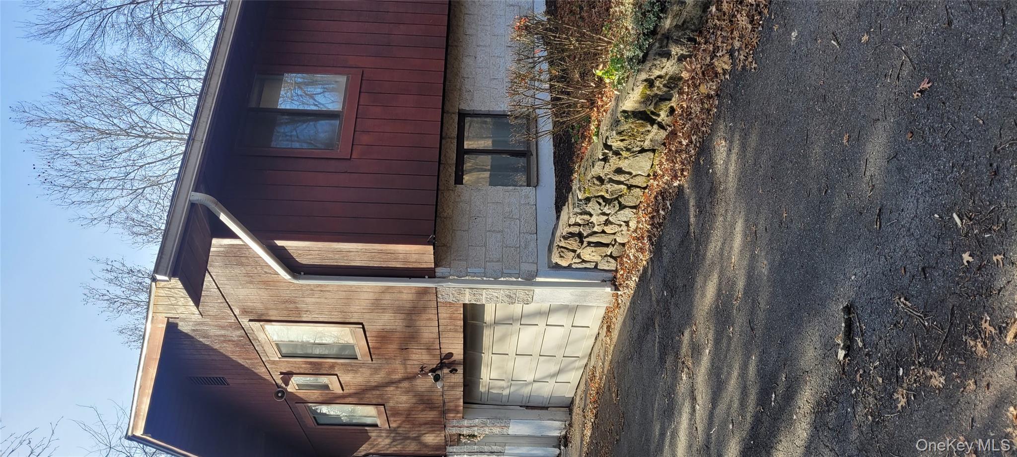 #4 photo, 18 Kent Road, 뉴욕주 Wappingers Falls , NY 12590