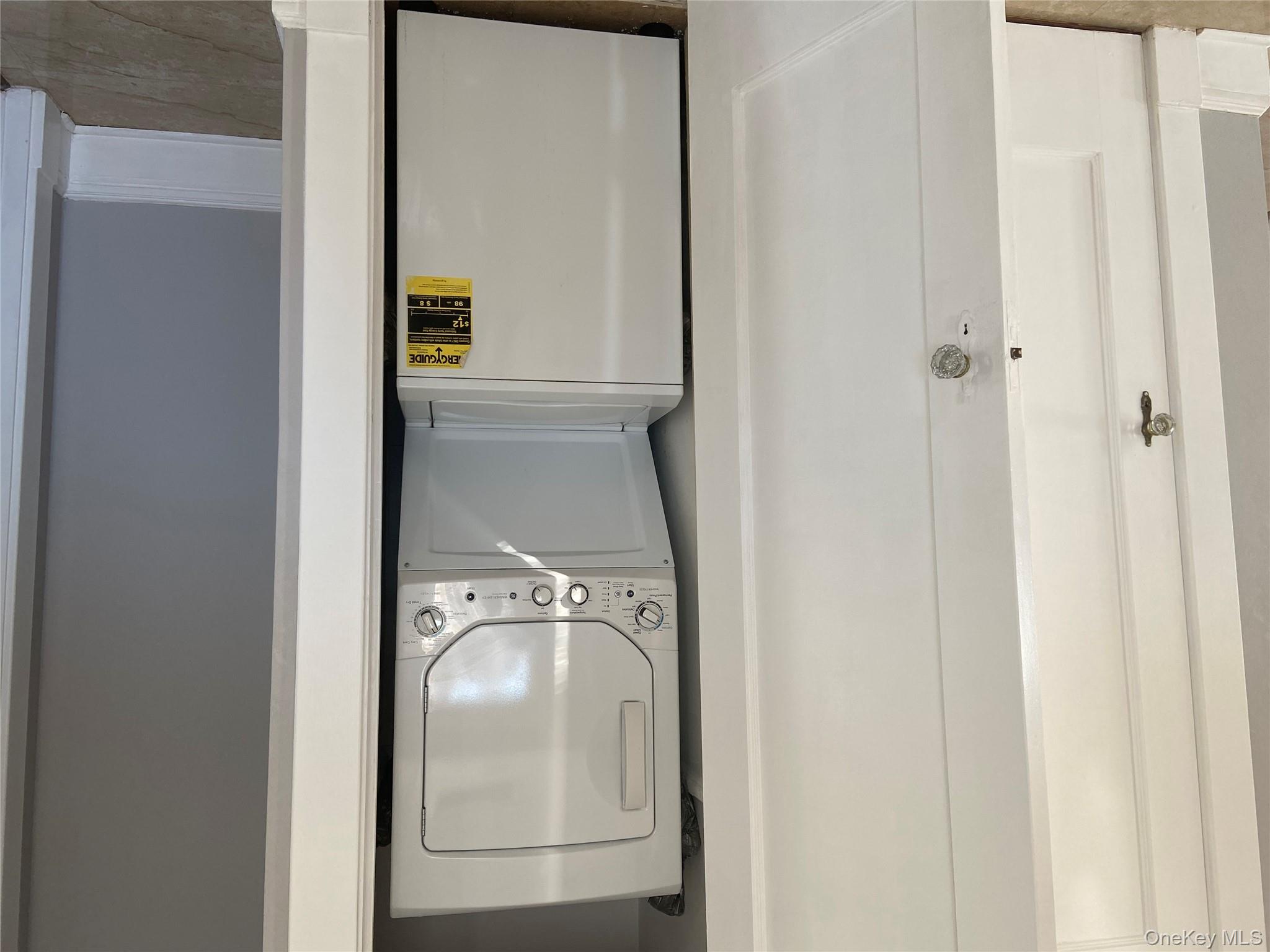 #17 photo, 27 Grand Boulevard, Scarsdale , NY 10583