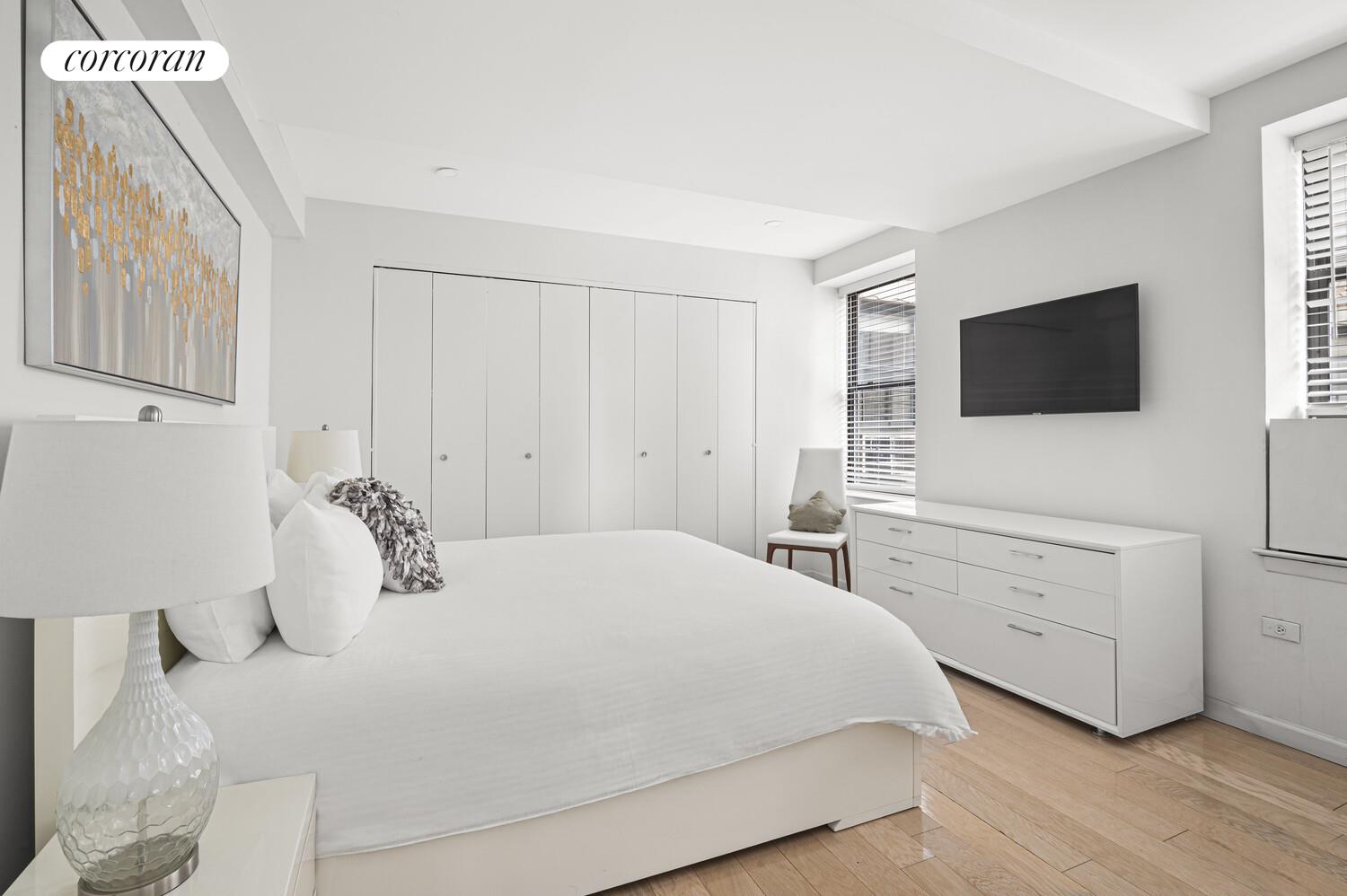 #6 photo, 150 W 51ST Street, मैनहटन Midtown , NY 10019