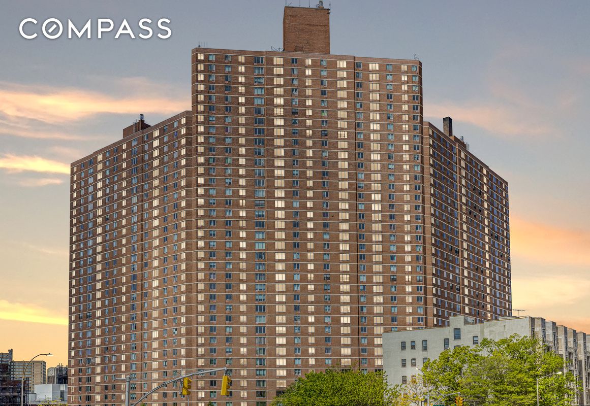 #15 photo, New York City, Manhattanville , NY 10031