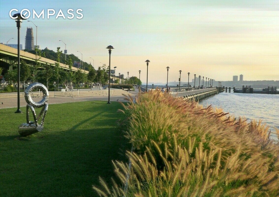 #16 photo, New York City, Manhattanville , NY 10031