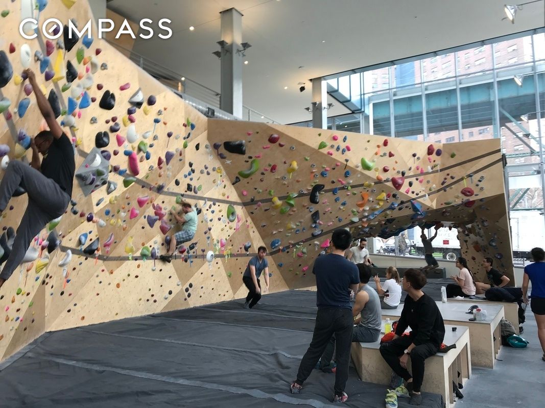 #17 photo, New York City, Manhattanville , NY 10031