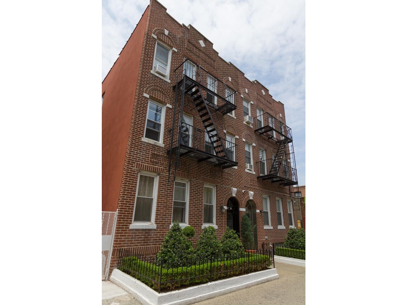 #18 photo, 47-14 48TH Street, Sunnyside , NY 11377
