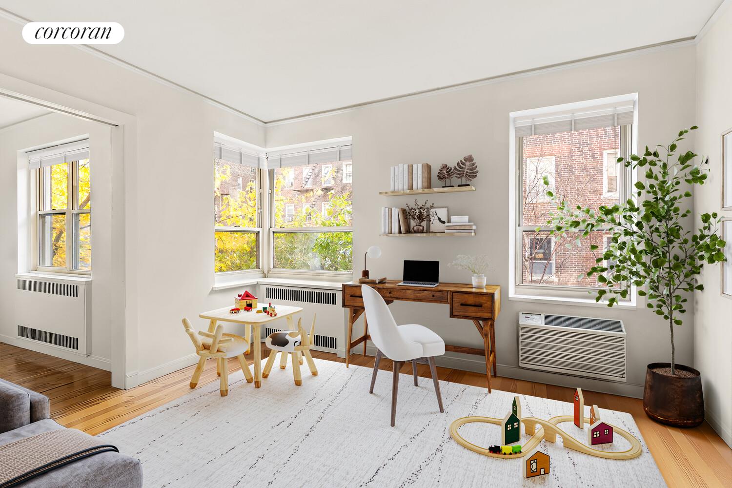 #3 photo, 530 E 90TH Street, Yorkville , NY 10128