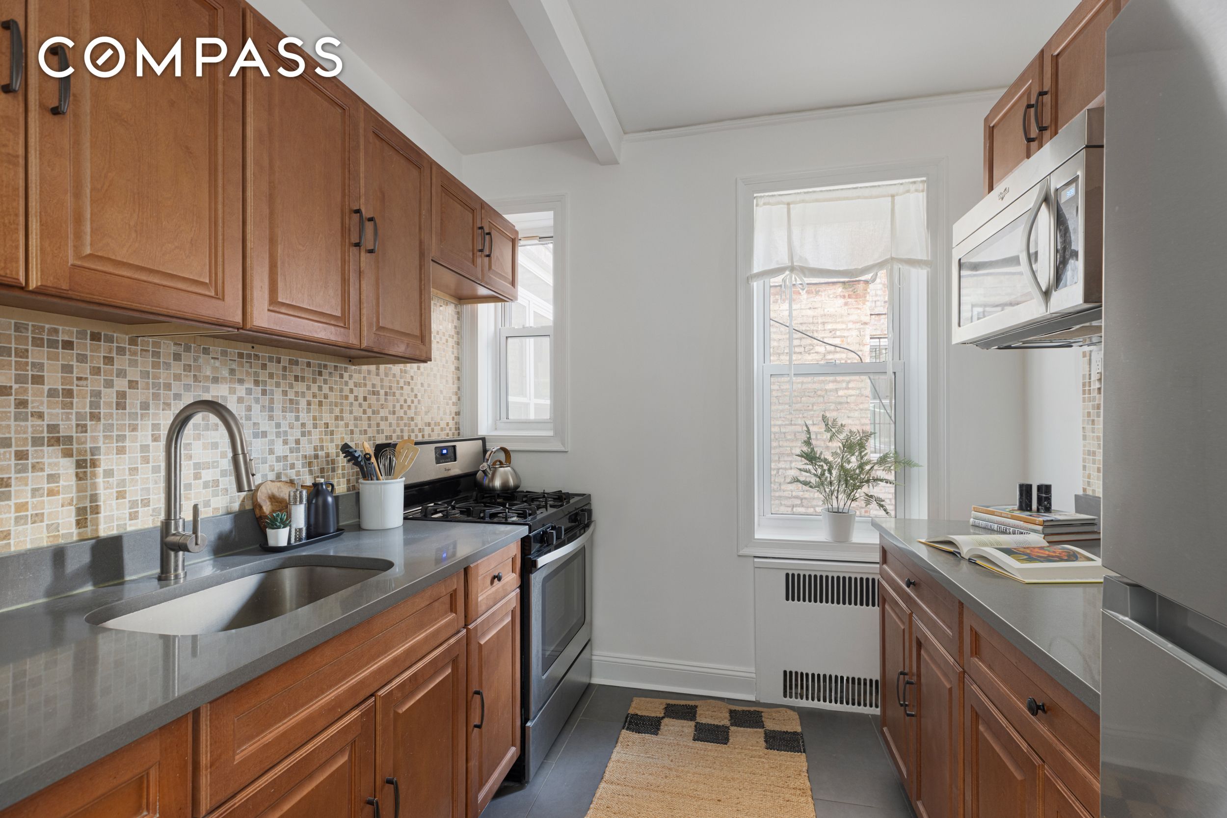 #5 photo, 280 Ocean Parkway, Kensington , NY 11218