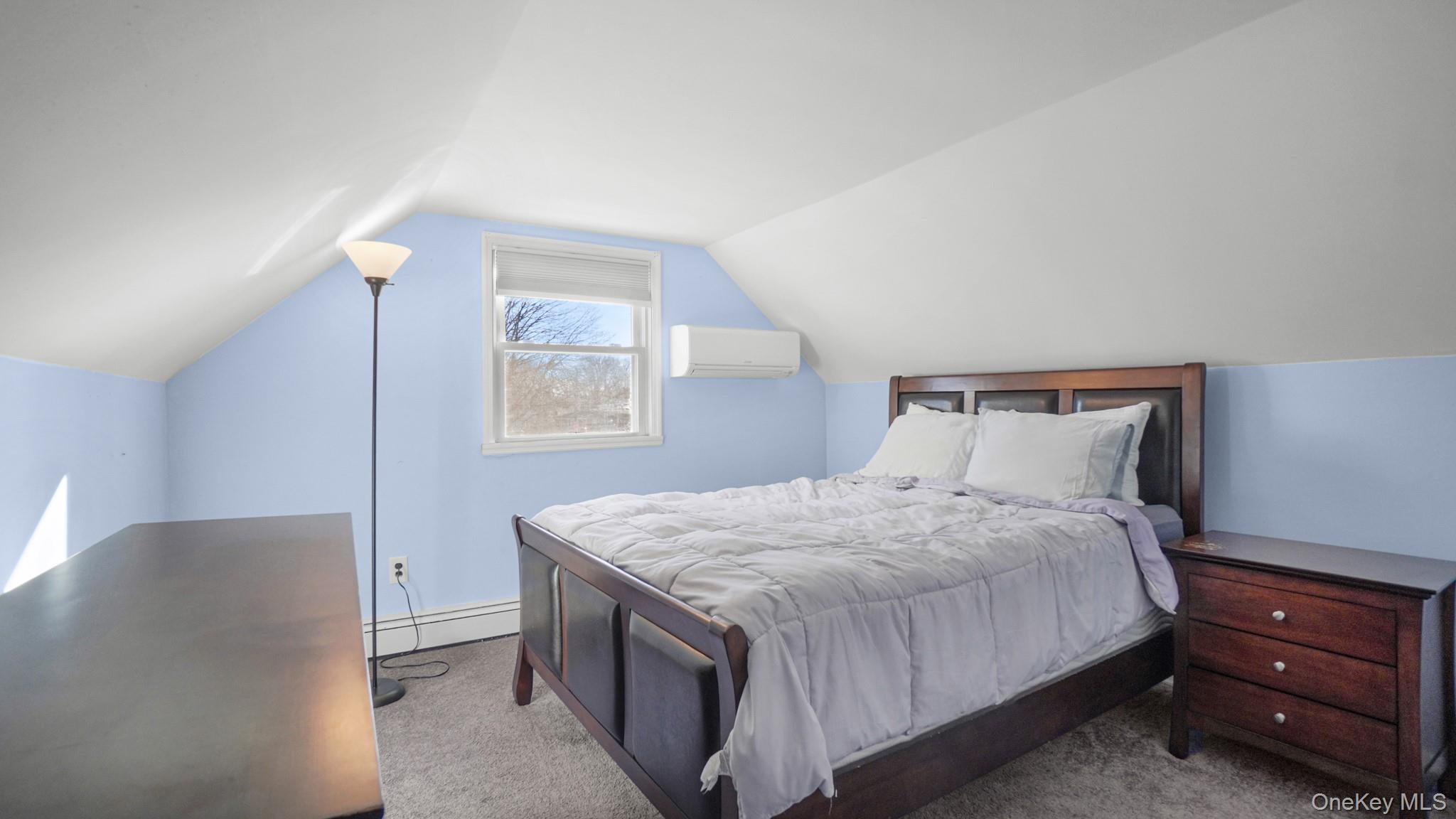 #16 photo, 197 W 5th Street, Deer Park , NY 11729