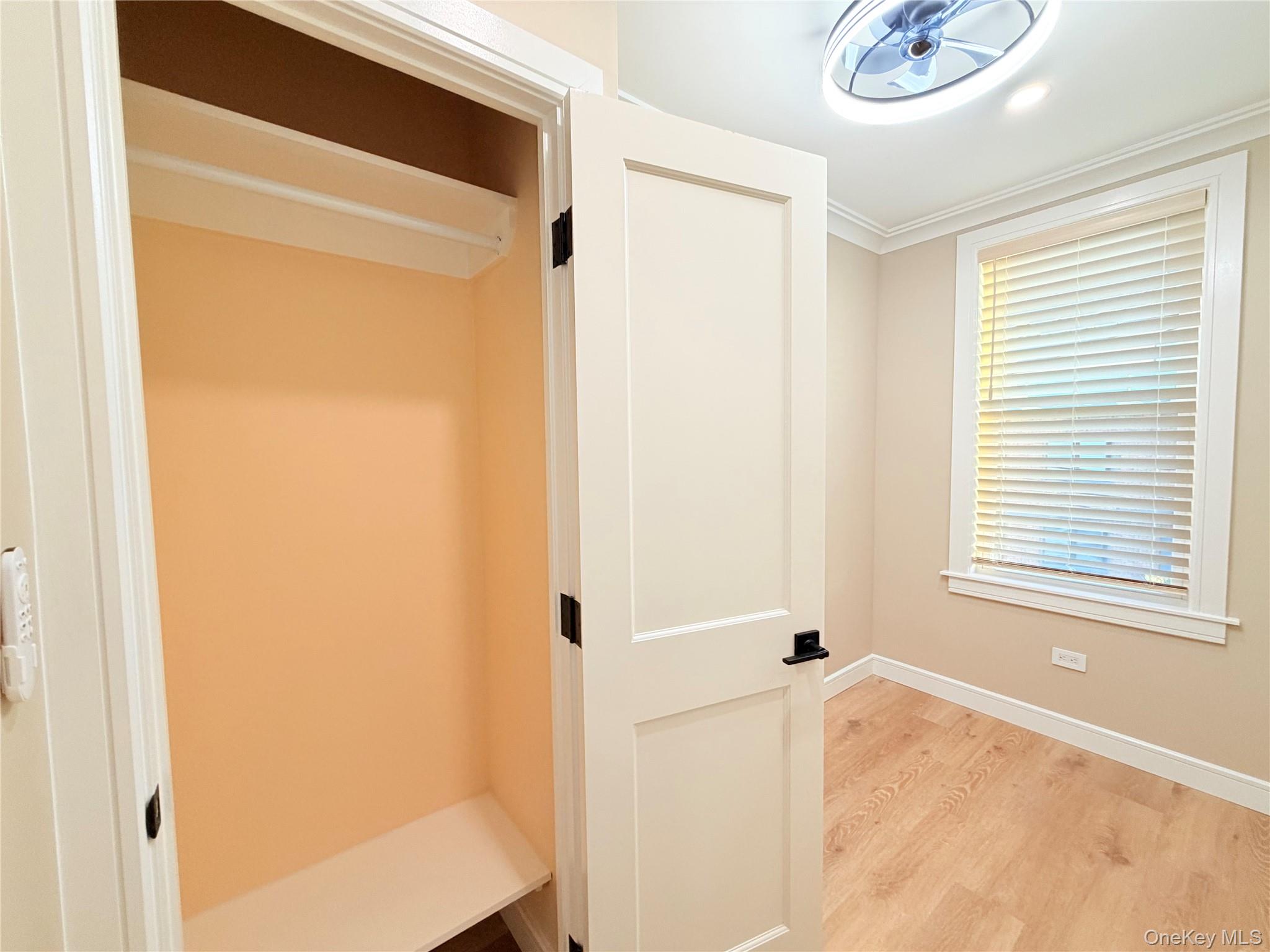 #18 photo, 5985 57th Drive, Maspeth , NY 11378