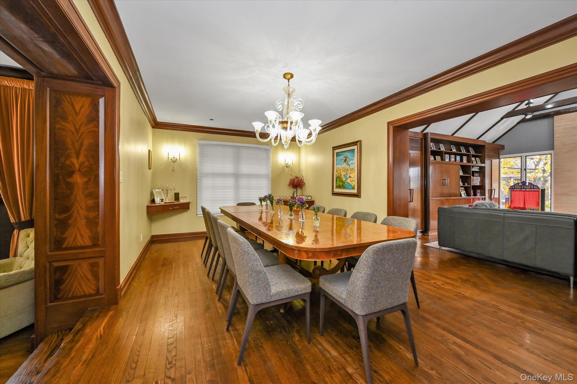 #6 photo, 135-34 78th Drive, קווינס Kew Garden Hills , NY 11367