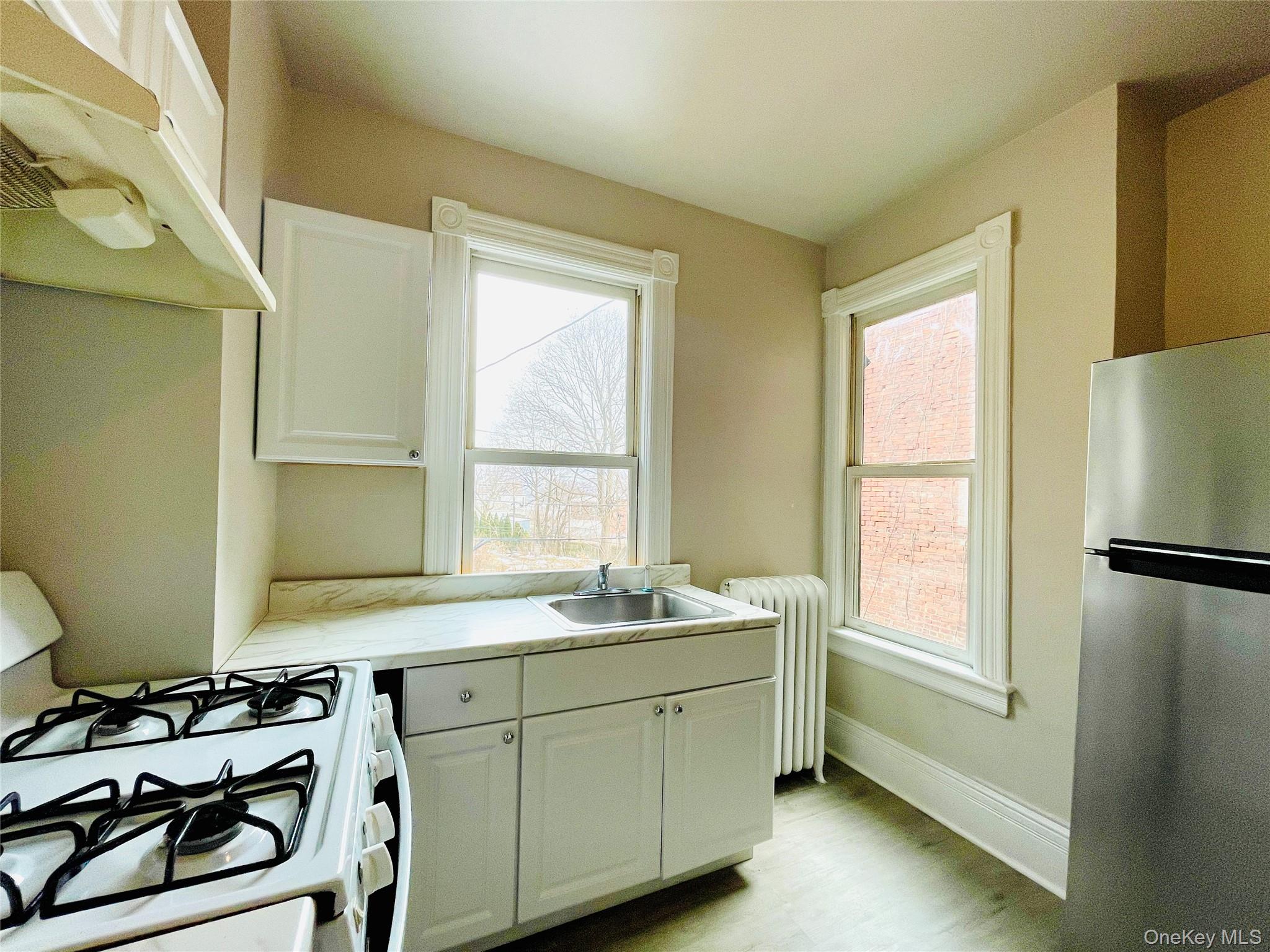 #11 photo, 72 Liberty Street Wh Street, Newburgh , NY 12550