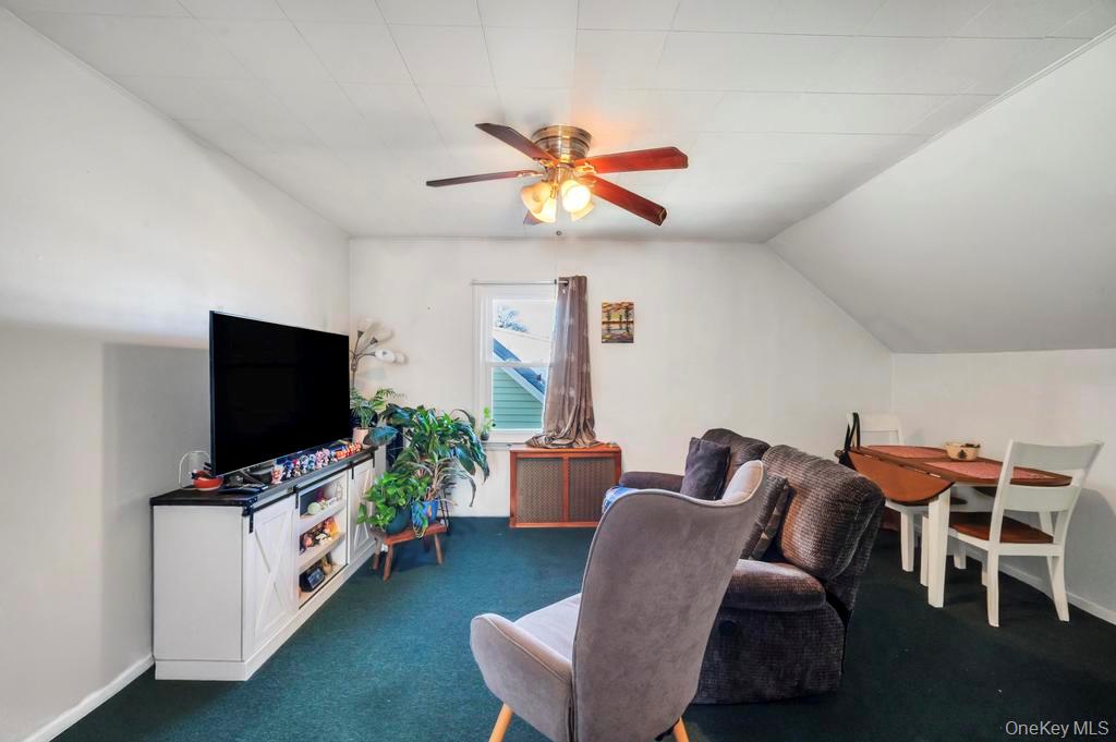 #16 photo, 69 Butler Boulevard, מחוז נסאו Elmont , NY 11003