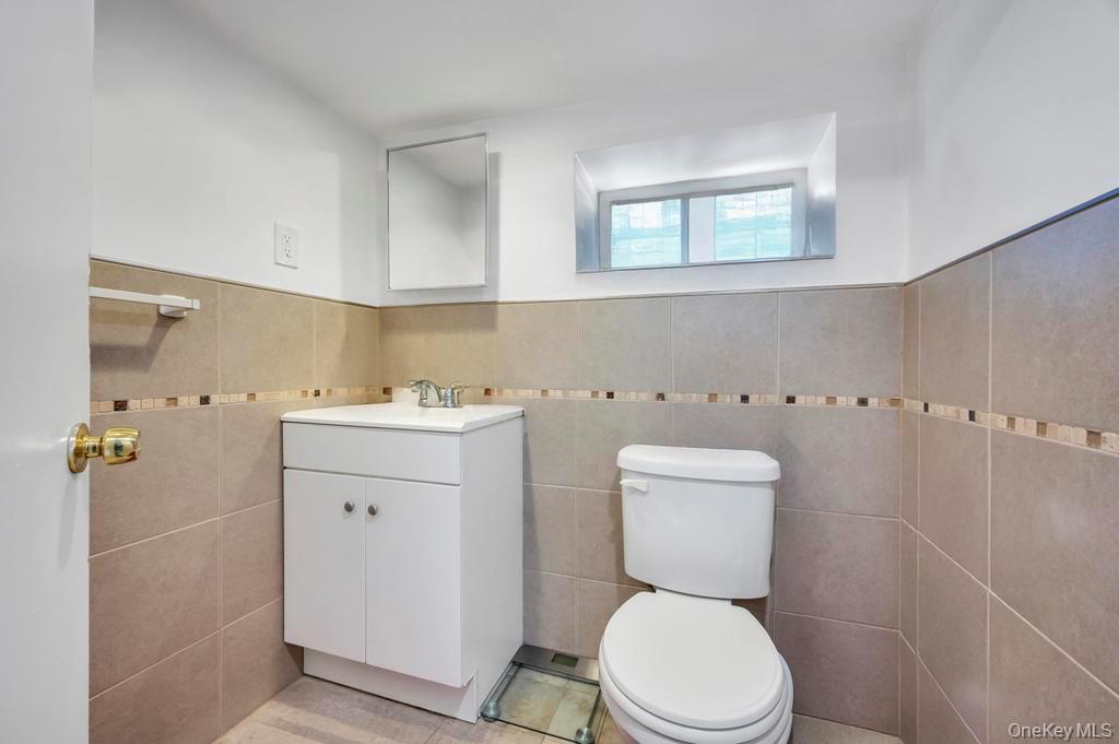 #20 photo, 69 Butler Boulevard, מחוז נסאו Elmont , NY 11003