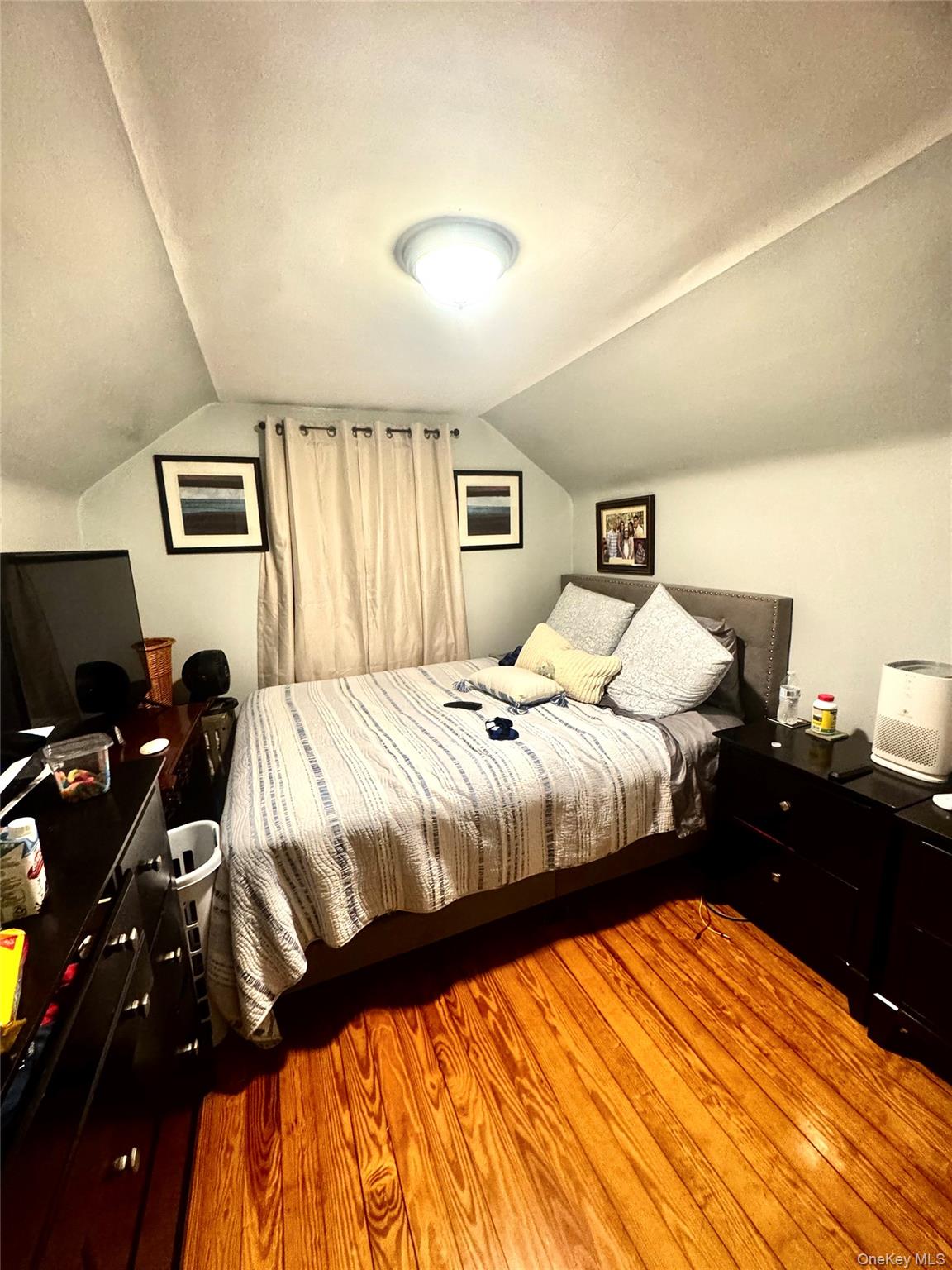 #12 photo, 62 E Greenwich Avenue, नासाउ काउंटी Roosevelt , NY 11575