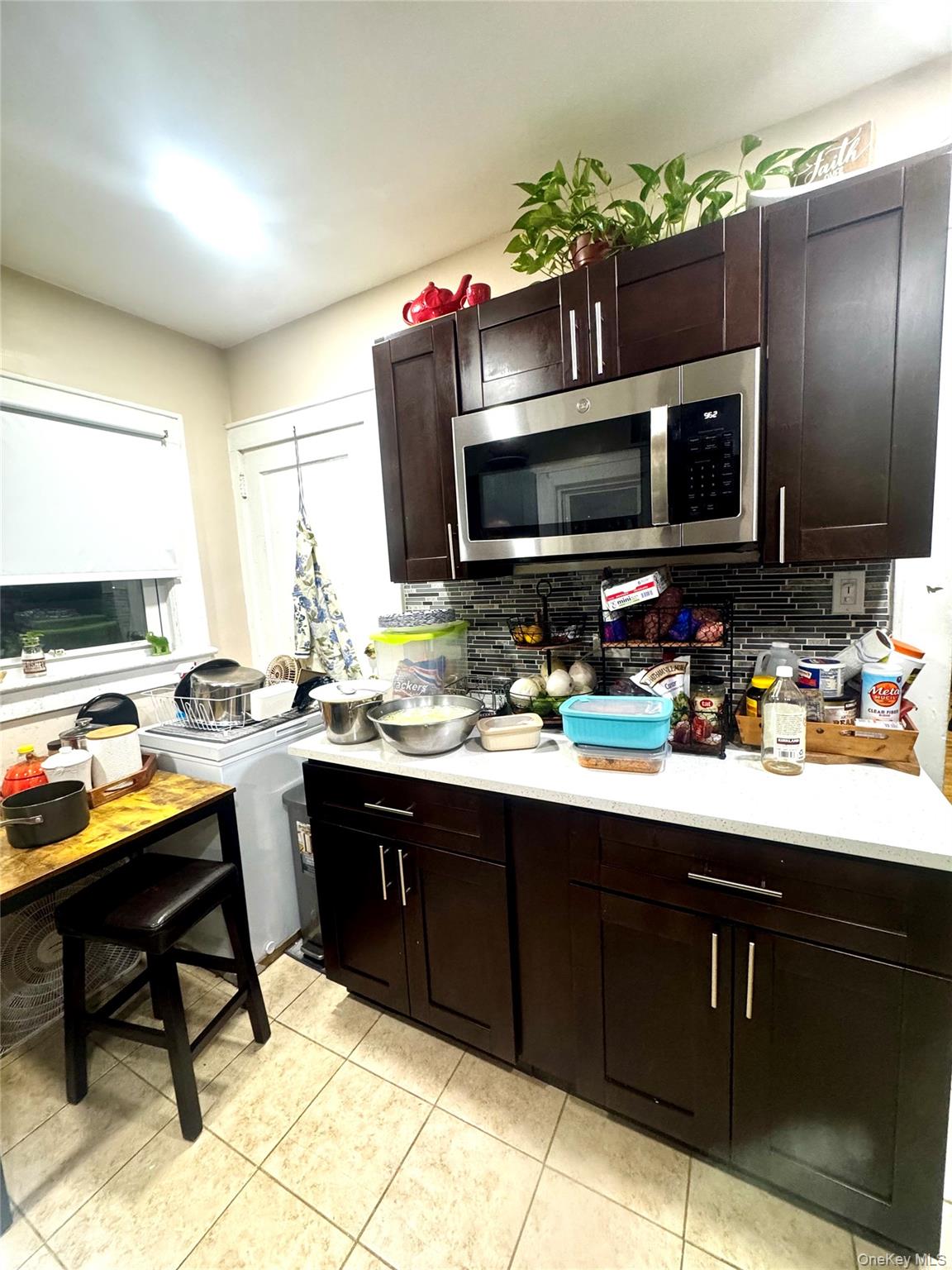 #9 photo, 62 E Greenwich Avenue, नासाउ काउंटी Roosevelt , NY 11575