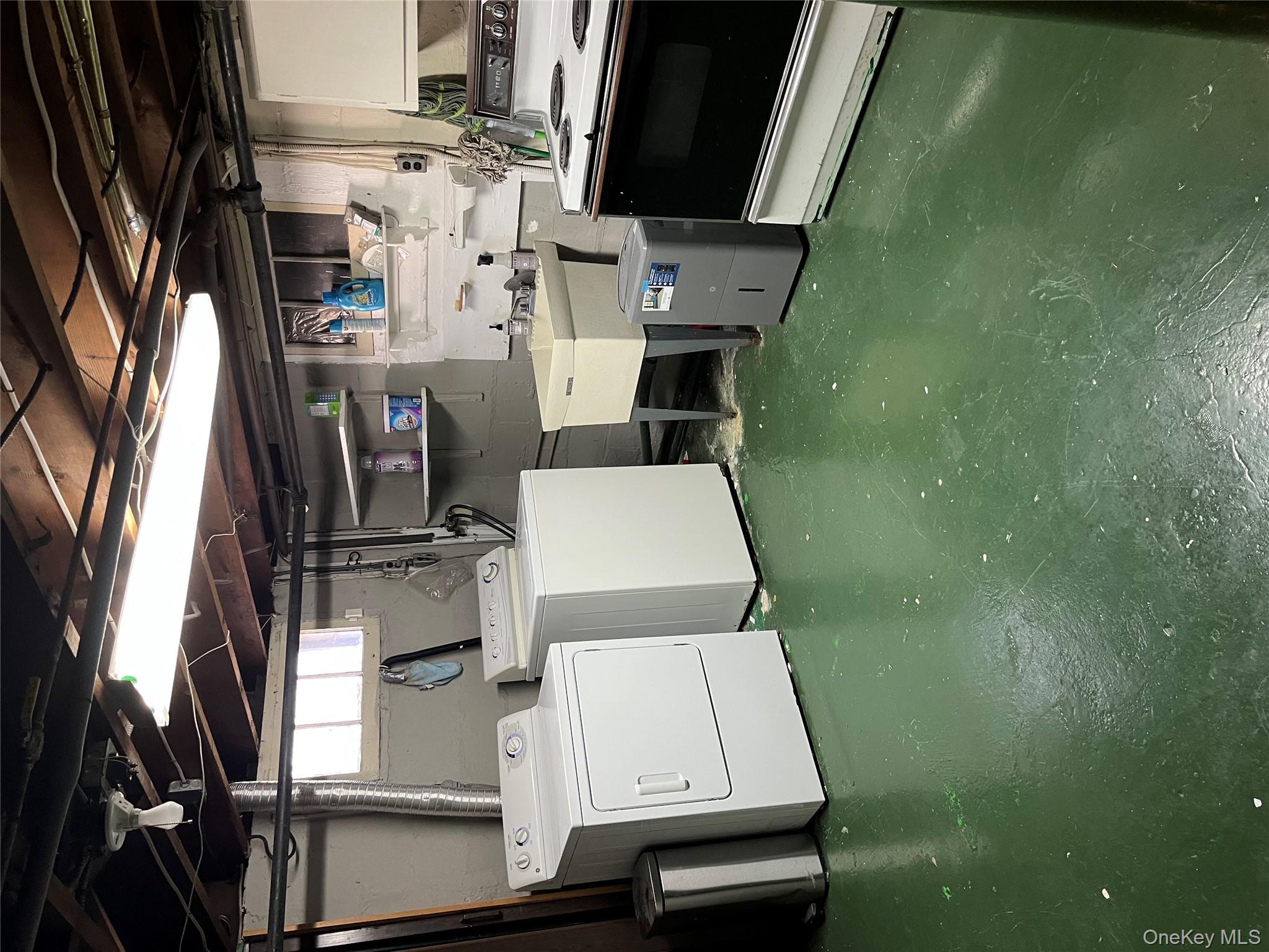 #15 photo, 7 Floyd Place, East Norwich , NY 11732