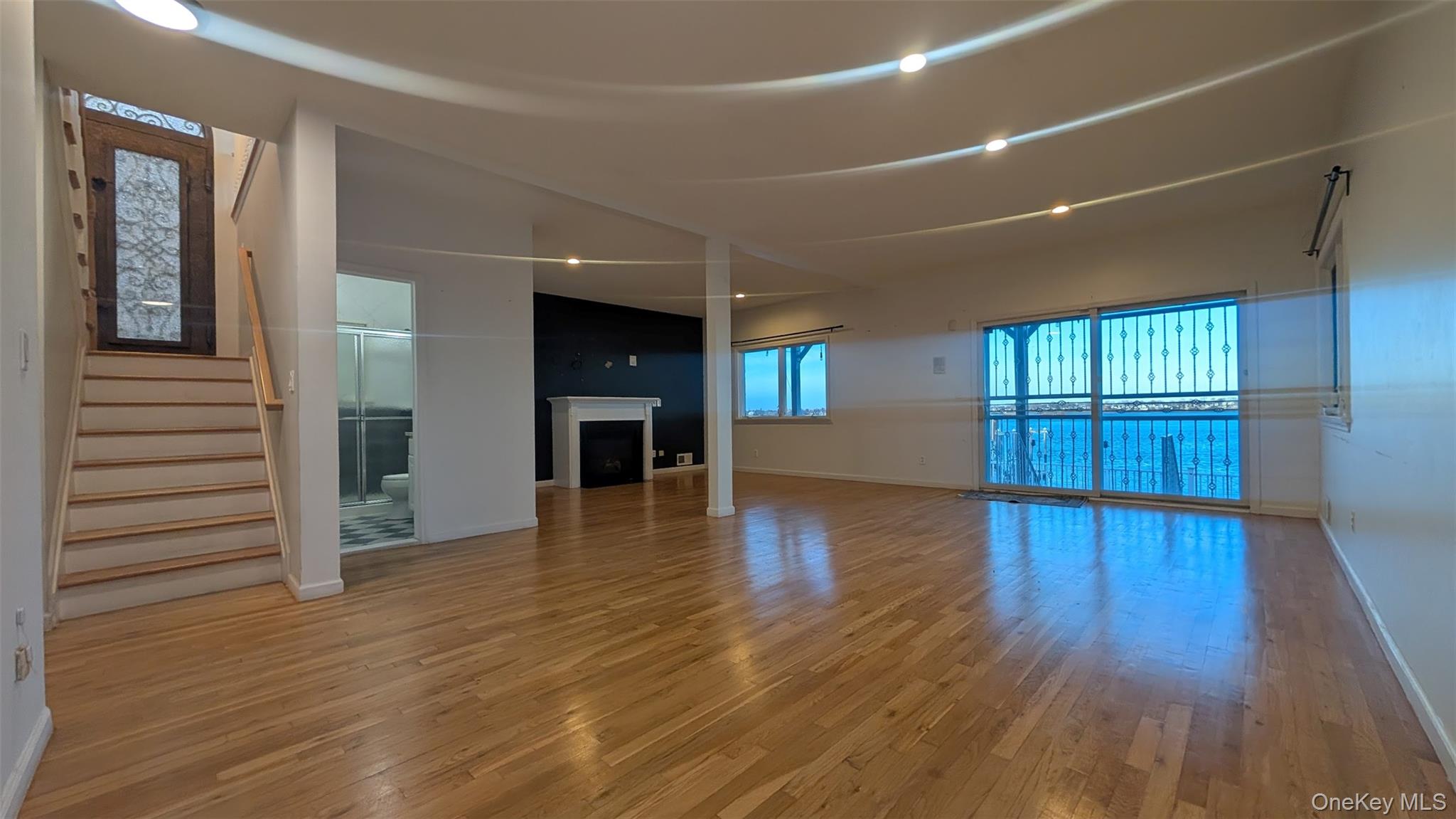 #18 photo, 15095 Powells Cove Boulevard, 皇后区 白石镇 Whitestone , NY 11357