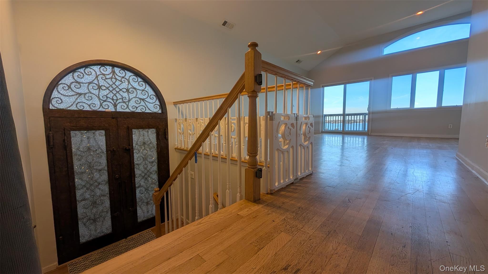 #3 photo, 15095 Powells Cove Boulevard, 皇后区 白石镇 Whitestone , NY 11357