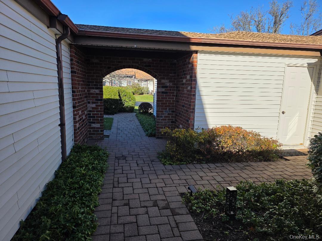 #11 photo, 504 Gotham Court, 롱 아일랜드 Saint James , NY 11780