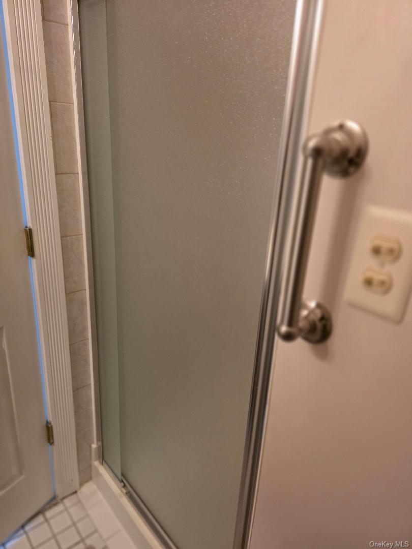 #16 photo, 504 Gotham Court, 롱 아일랜드 Saint James , NY 11780