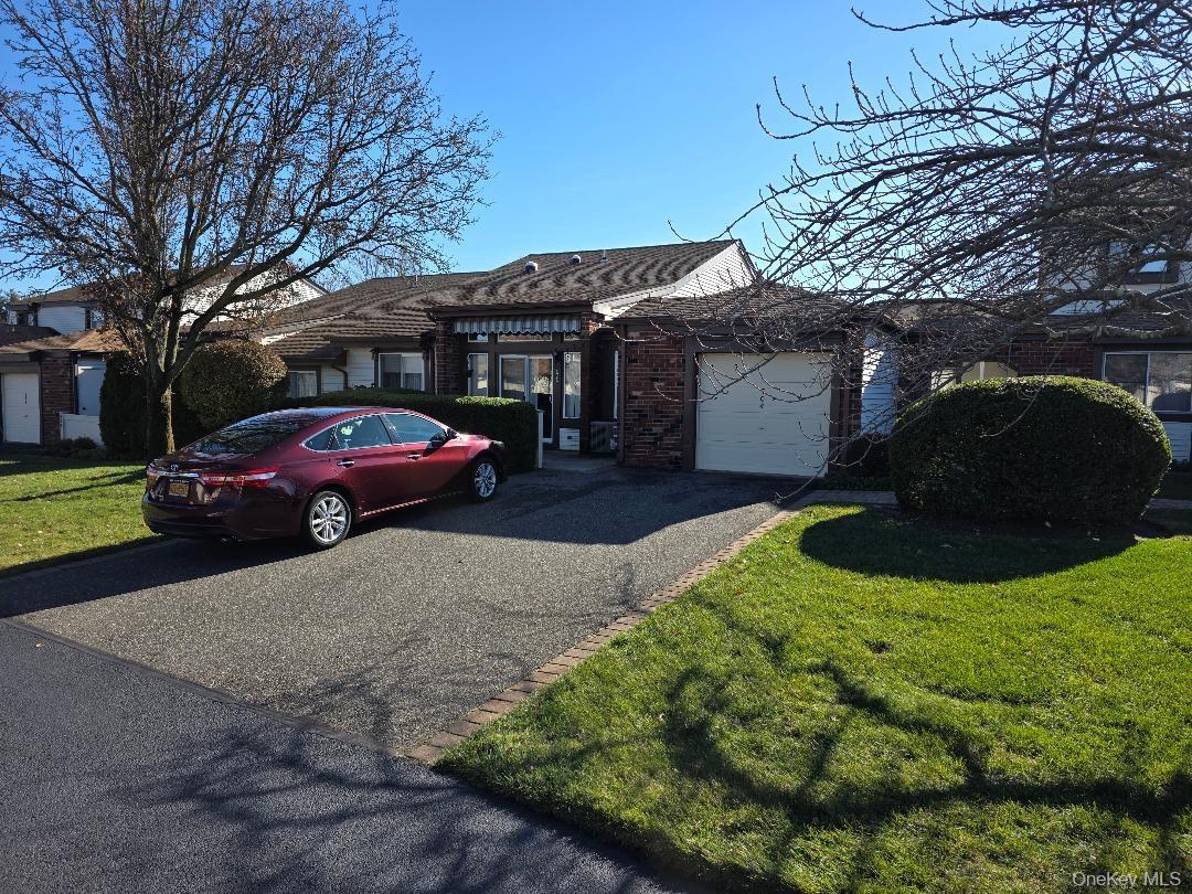 #2 photo, 504 Gotham Court, 롱 아일랜드 Saint James , NY 11780