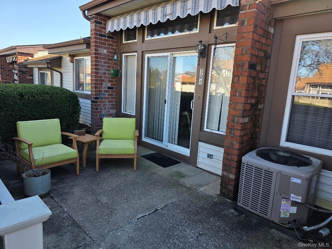 #4 photo, 504 Gotham Court, 롱 아일랜드 Saint James , NY 11780