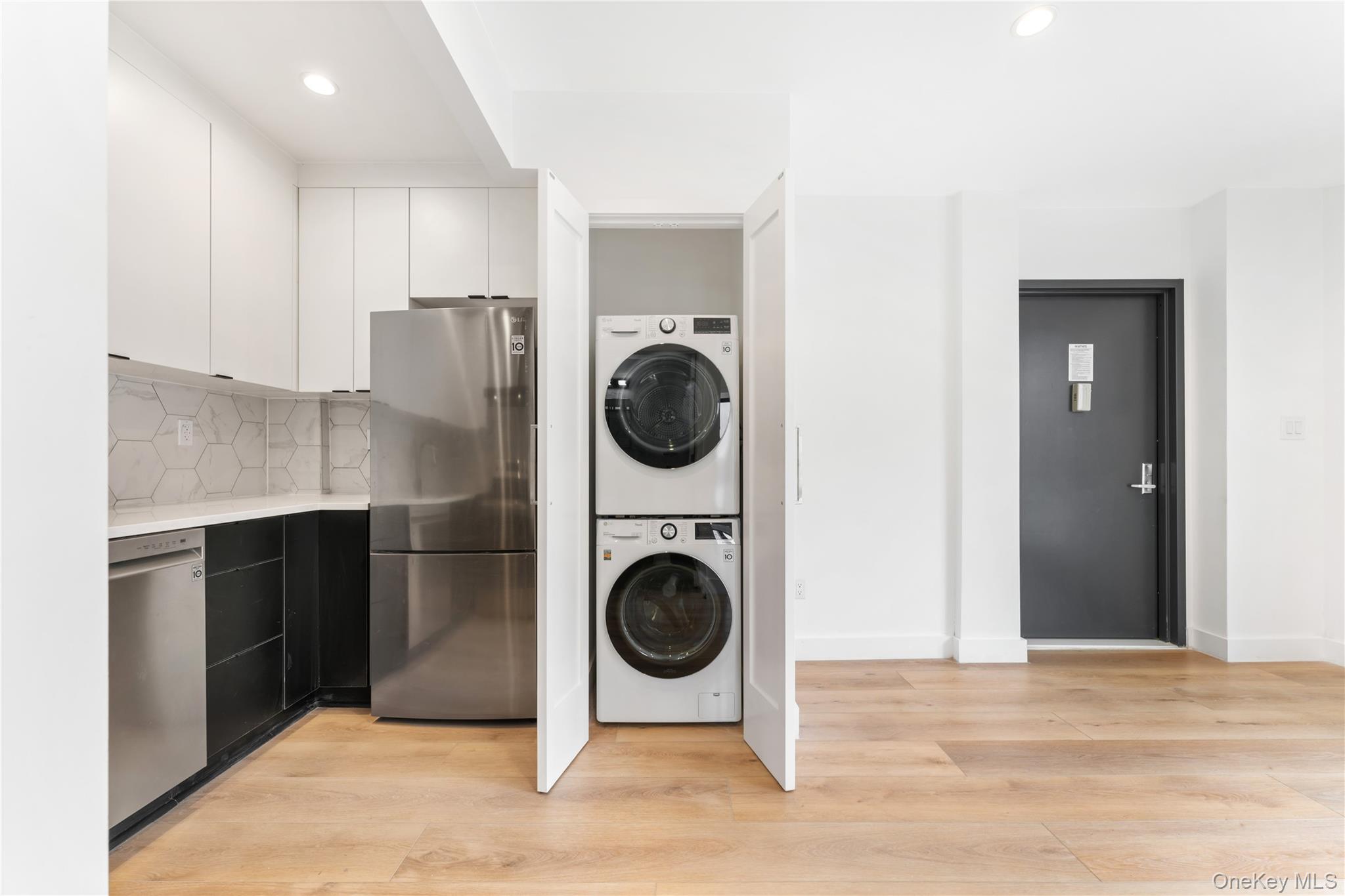 #3 photo, 901 60th Street, ब्रुकलीन Brooklyn , NY 11219