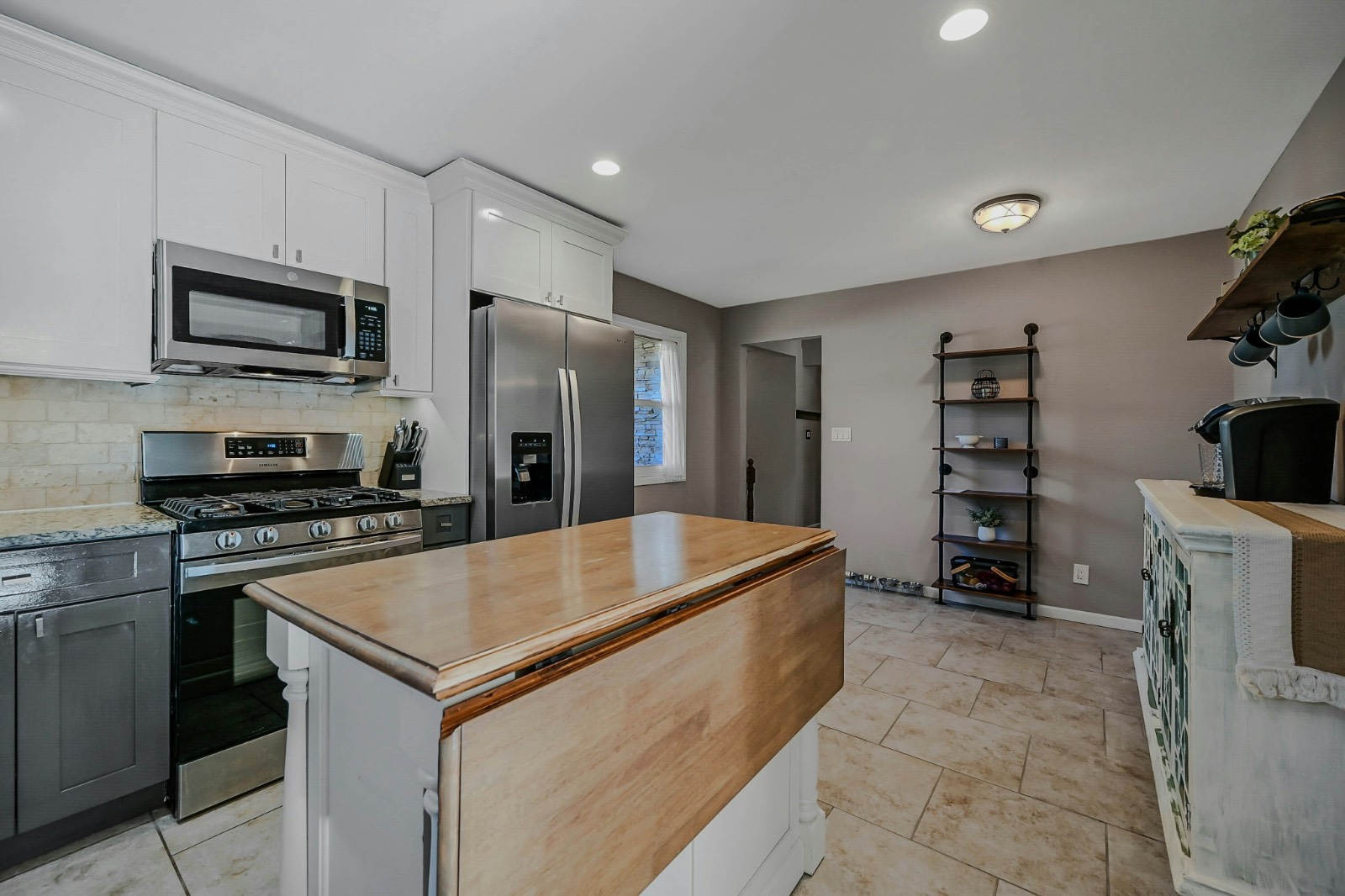 #16 photo, 4 Park Road, 롱 아일랜드 Rocky Point , NY 11778