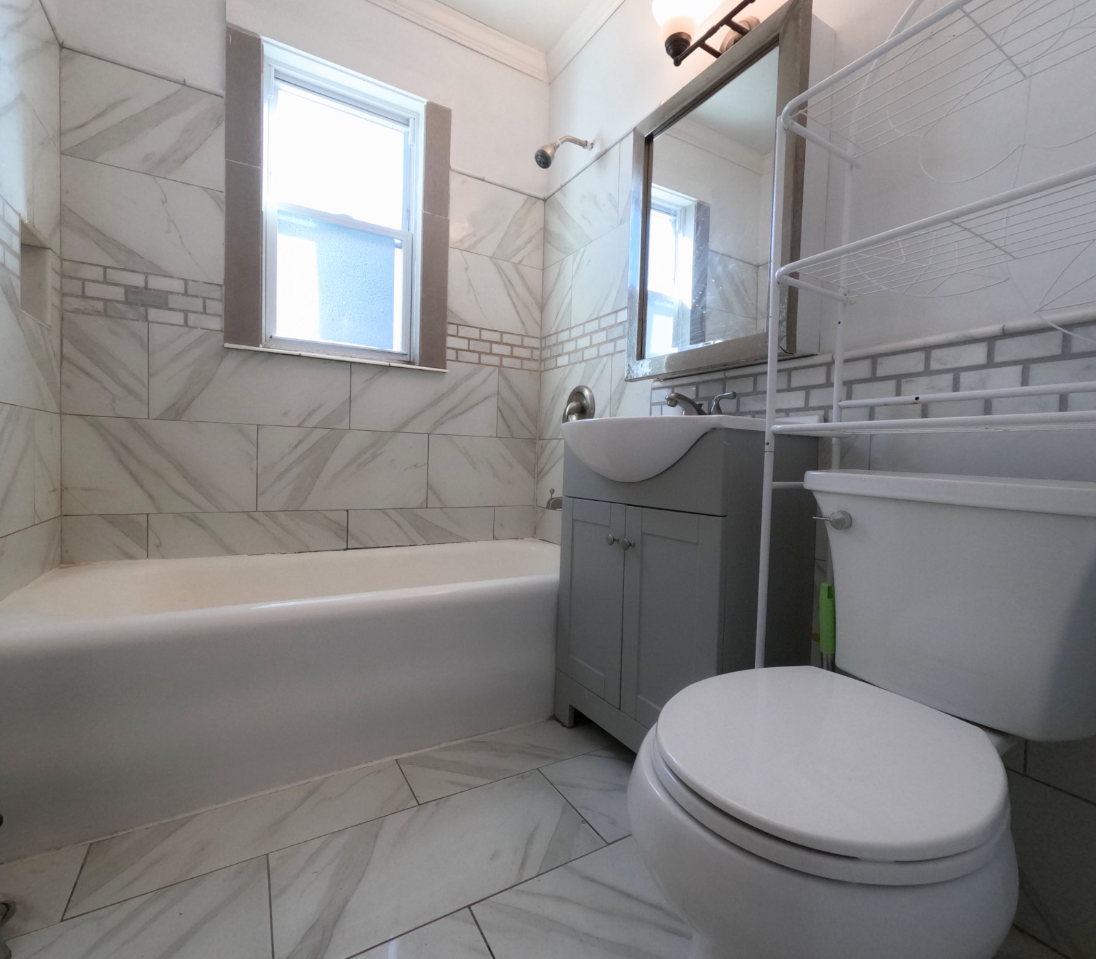 #31 photo, 20-45 31st Street, Astoria , NY 11105