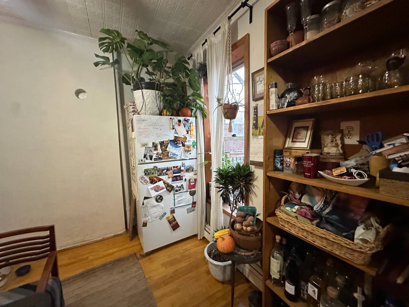 #4 photo, 374 Columbia Street, #3, הברונקס Red Hook , NY 11231