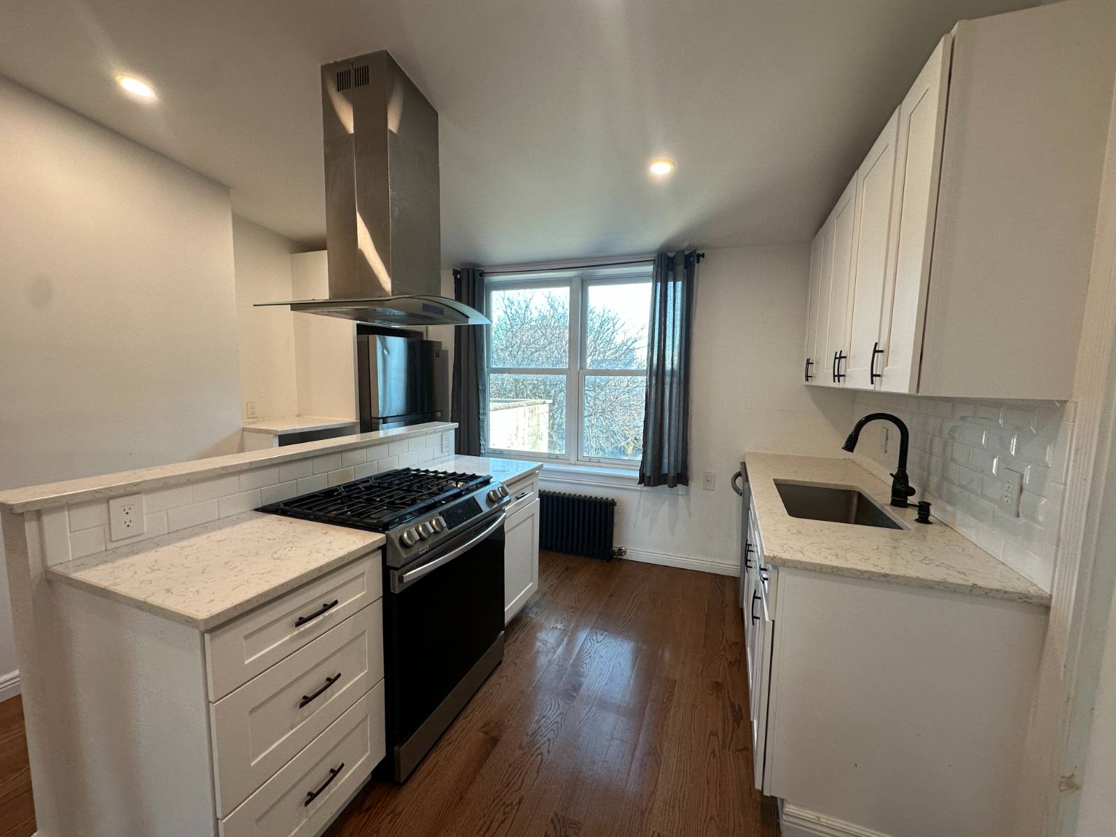 #1 photo, 60 Union Street, #4, Columbia Street Waterfront District , NY 11231