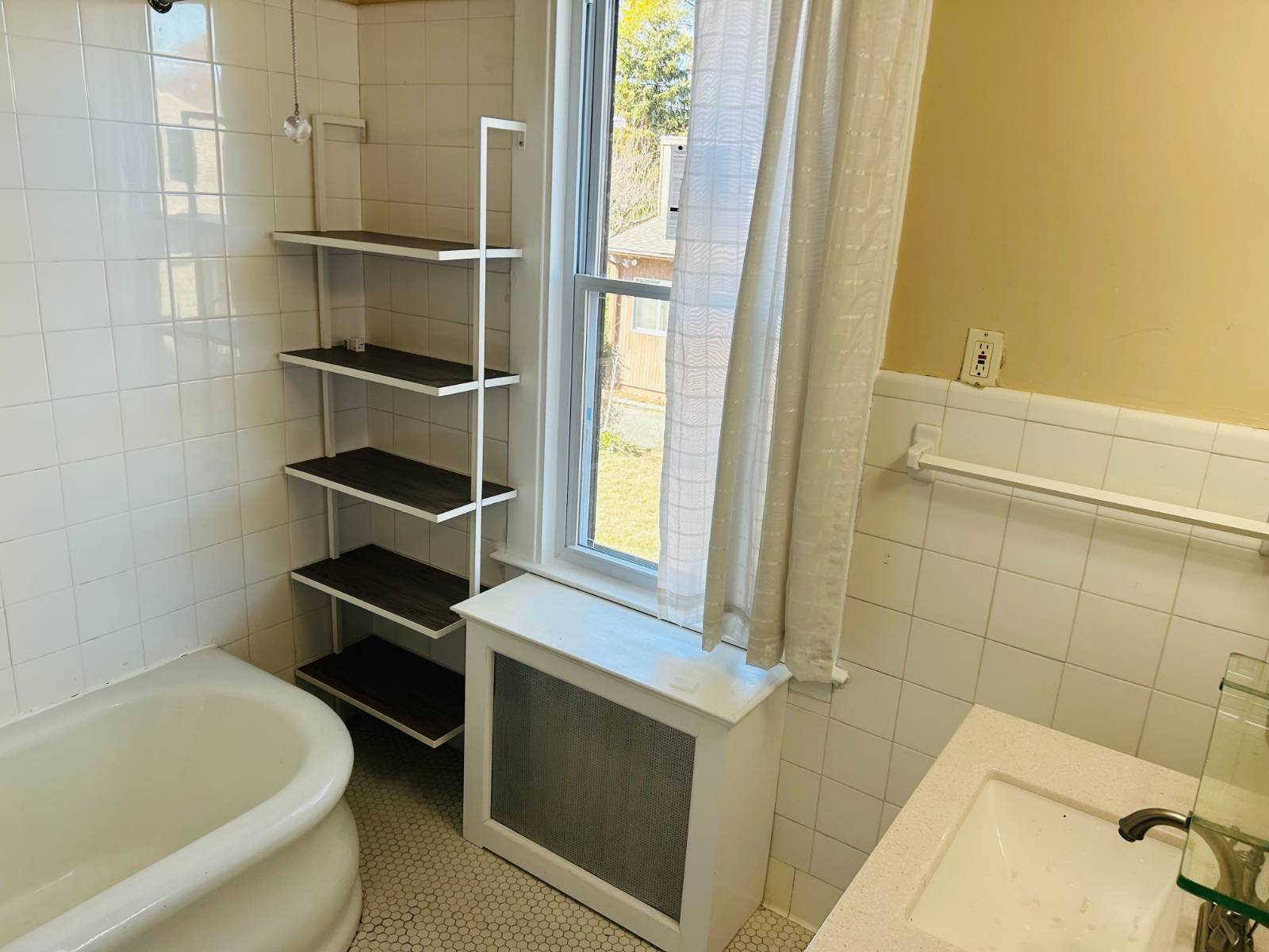 #10 photo, 11 Elliott Pl, Glen Cove , NY 11542